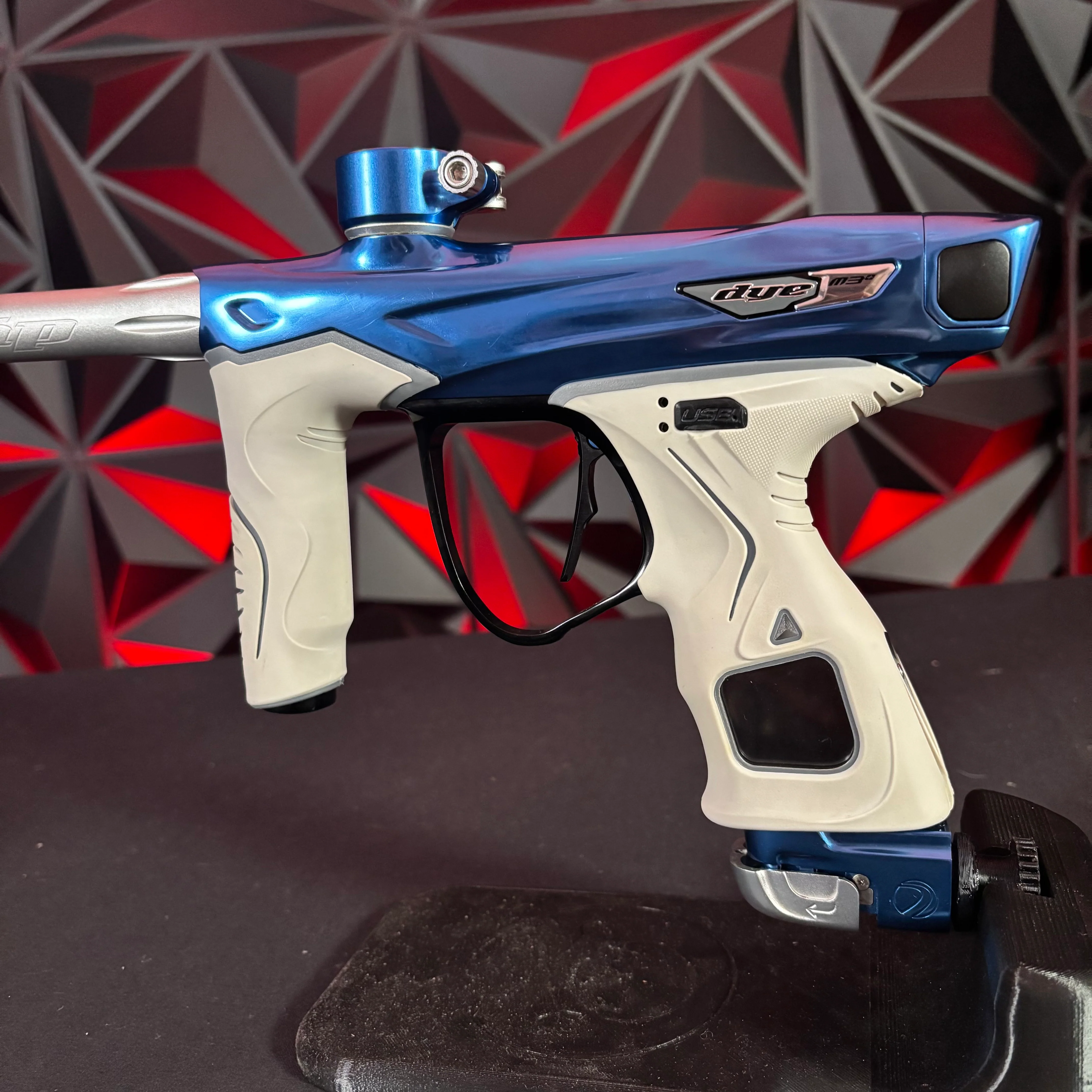 Used Dye M3+ Paintball Gun - Blue/Silver - Image 3