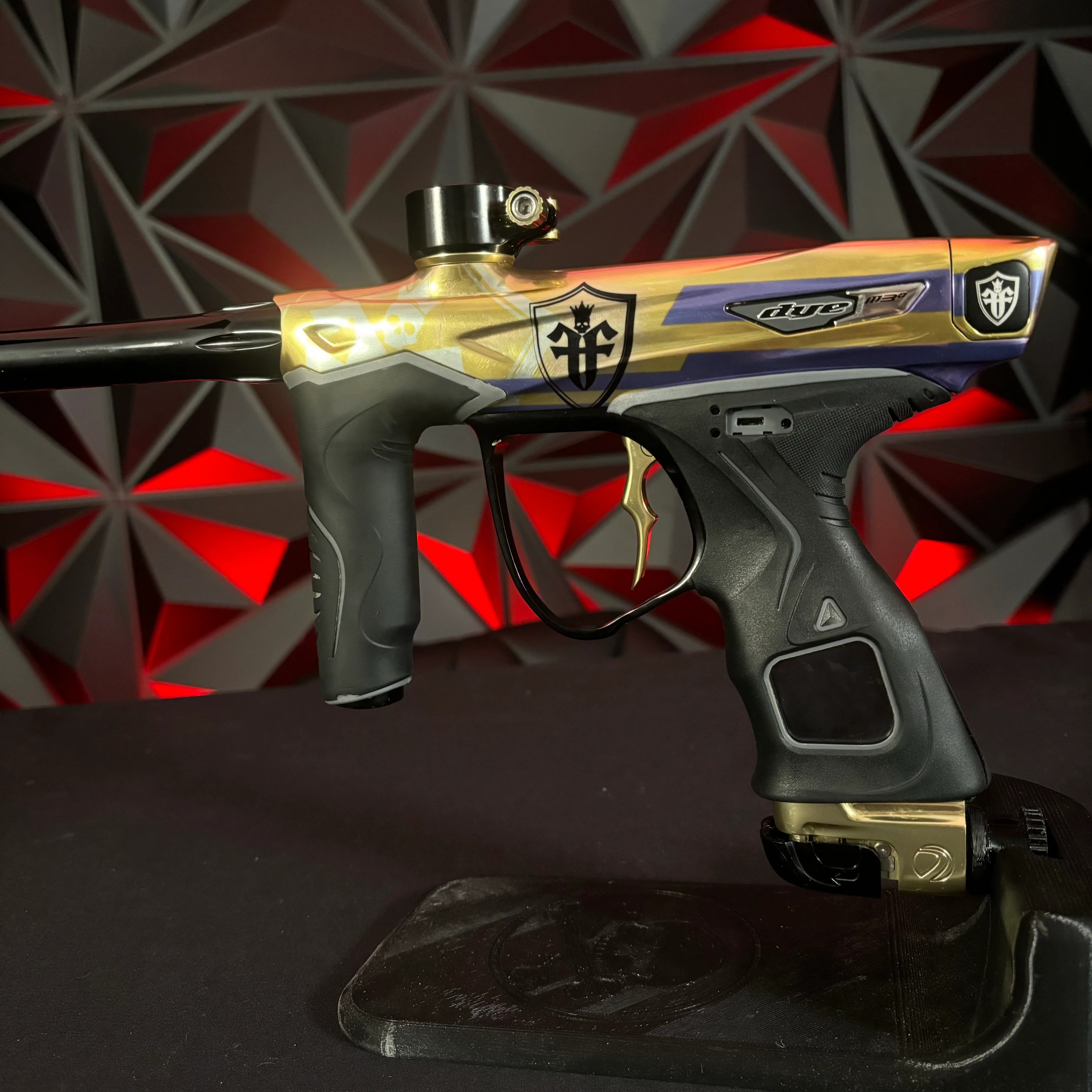Used Dye M3+ Paintball Gun - PGA Femme Fatale - Image 4
