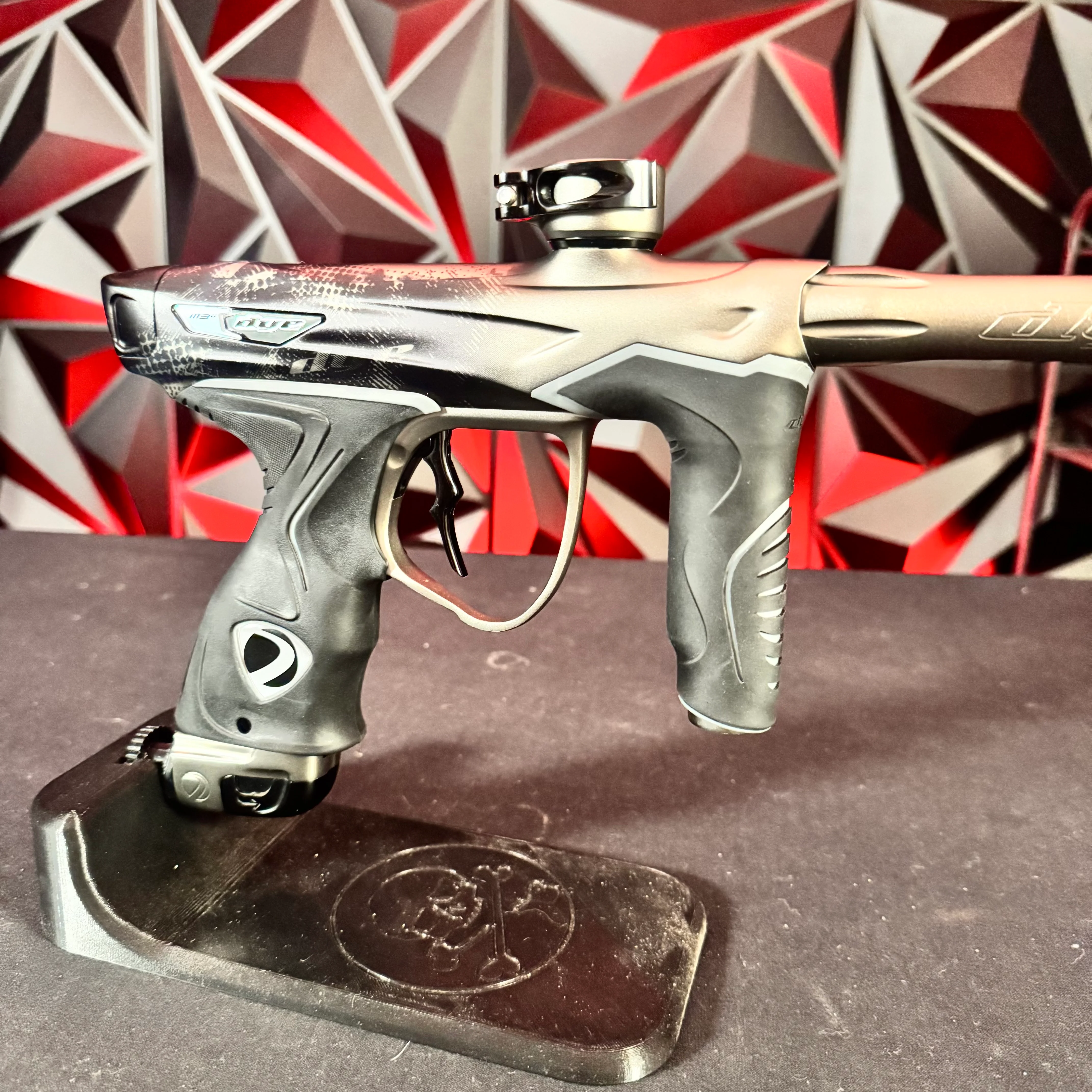 Used Dye M3+ Paintball Gun - PGA Blackout - Image 4