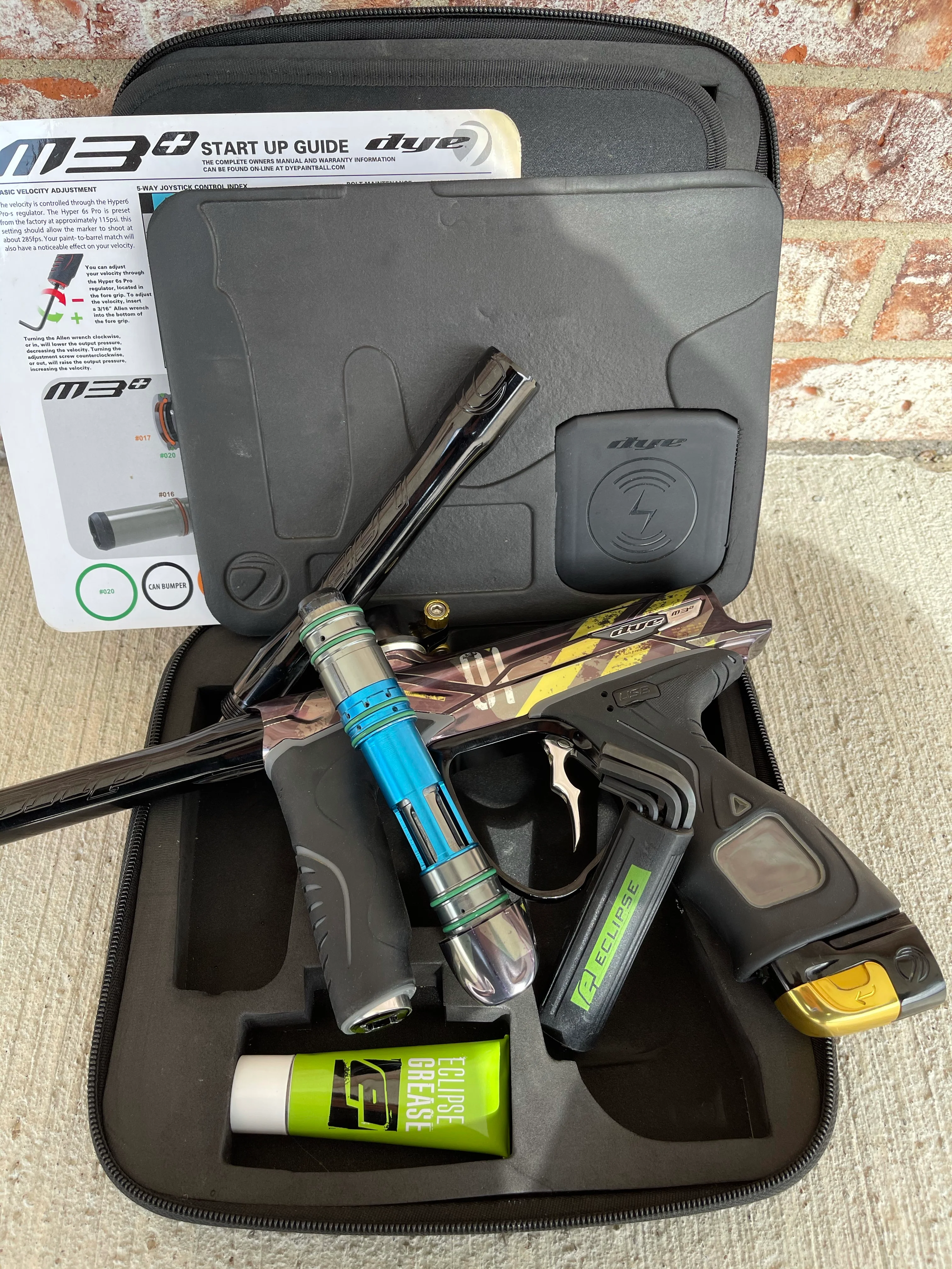 Used Dye M3+ Paintball Gun - Intercept - Image 5