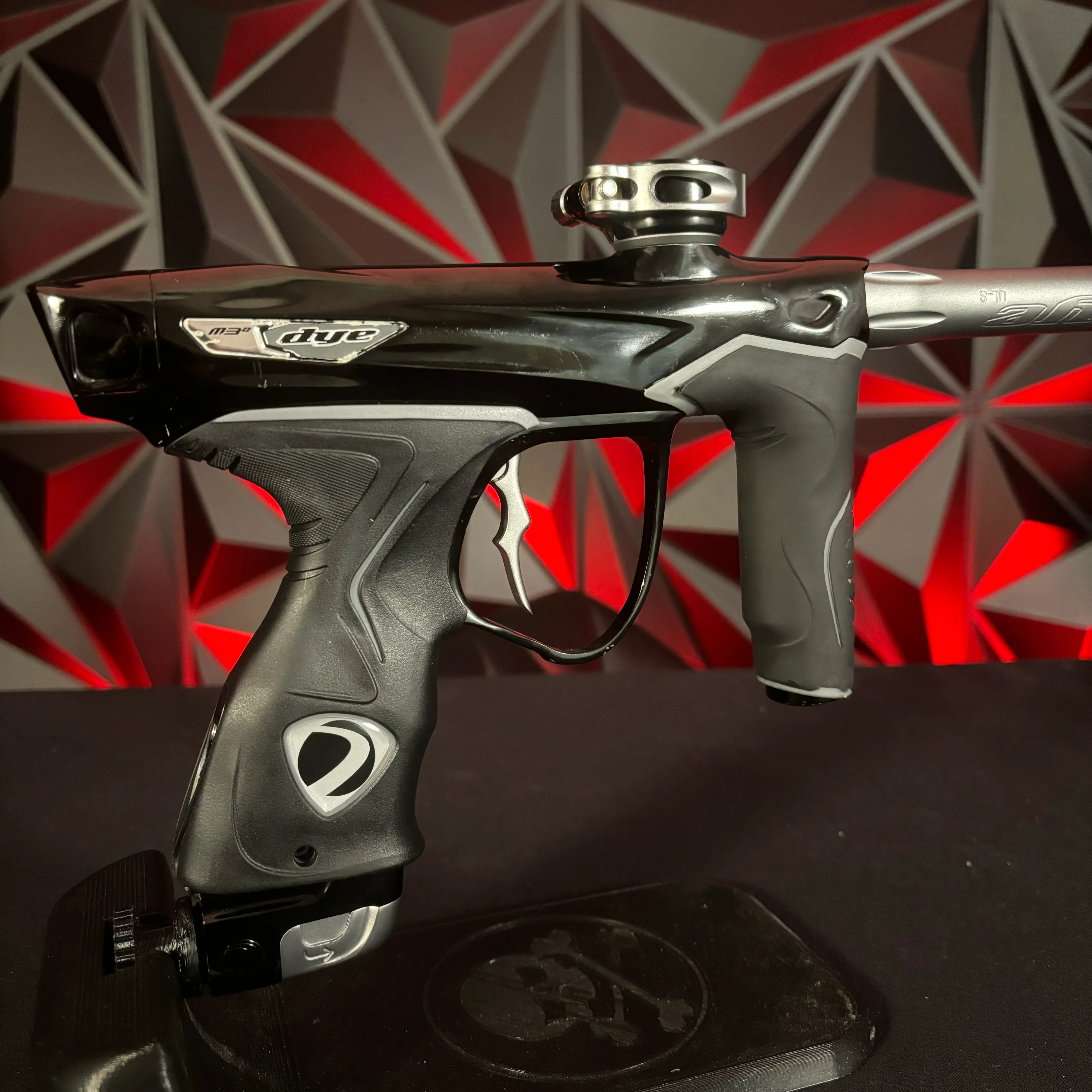 Used Dye M3+ Paintball Gun - Lights Out - Image 2