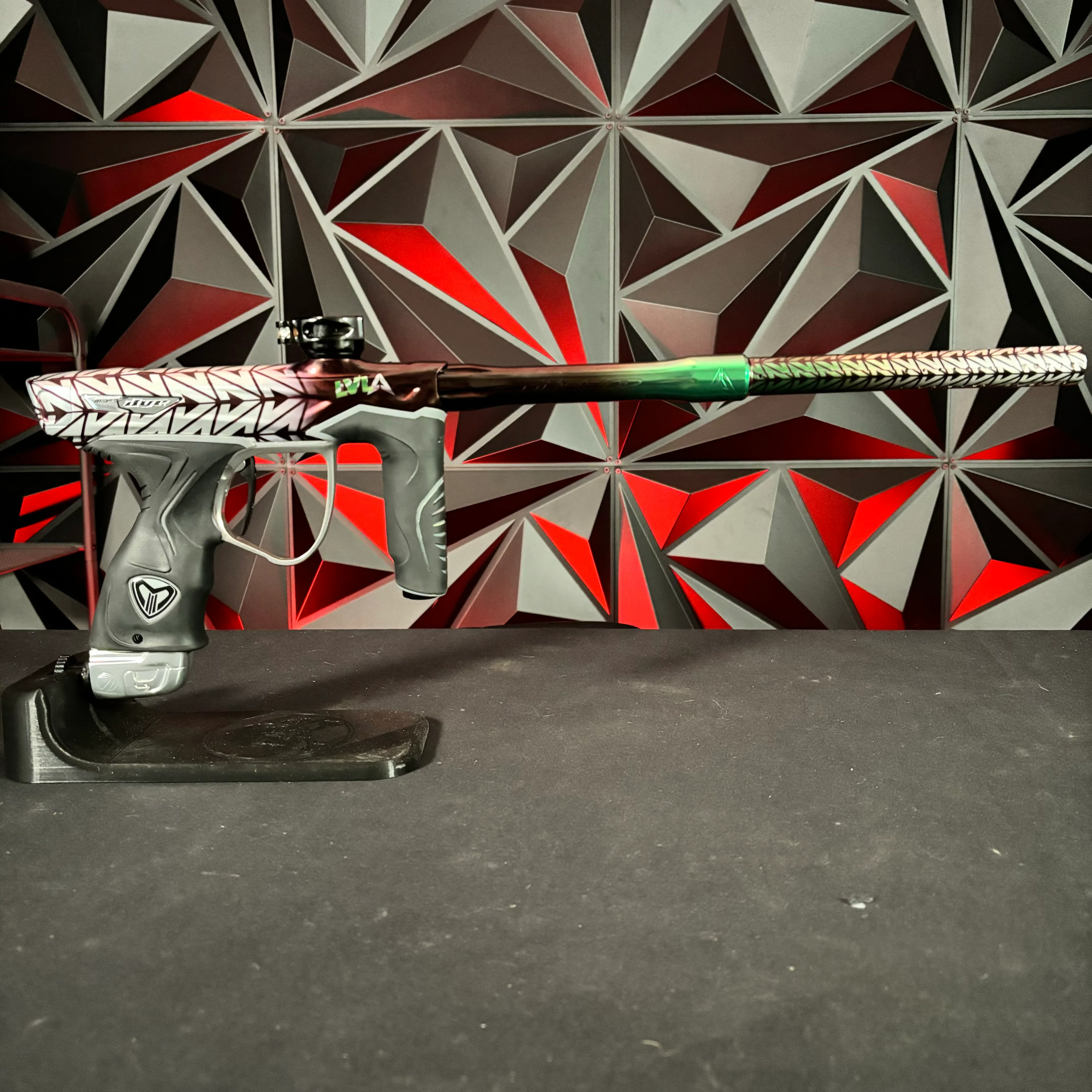 Used Dye M3+ Paintball Gun - LVL Up FWD Edition w/MOSAir Board - Image 6