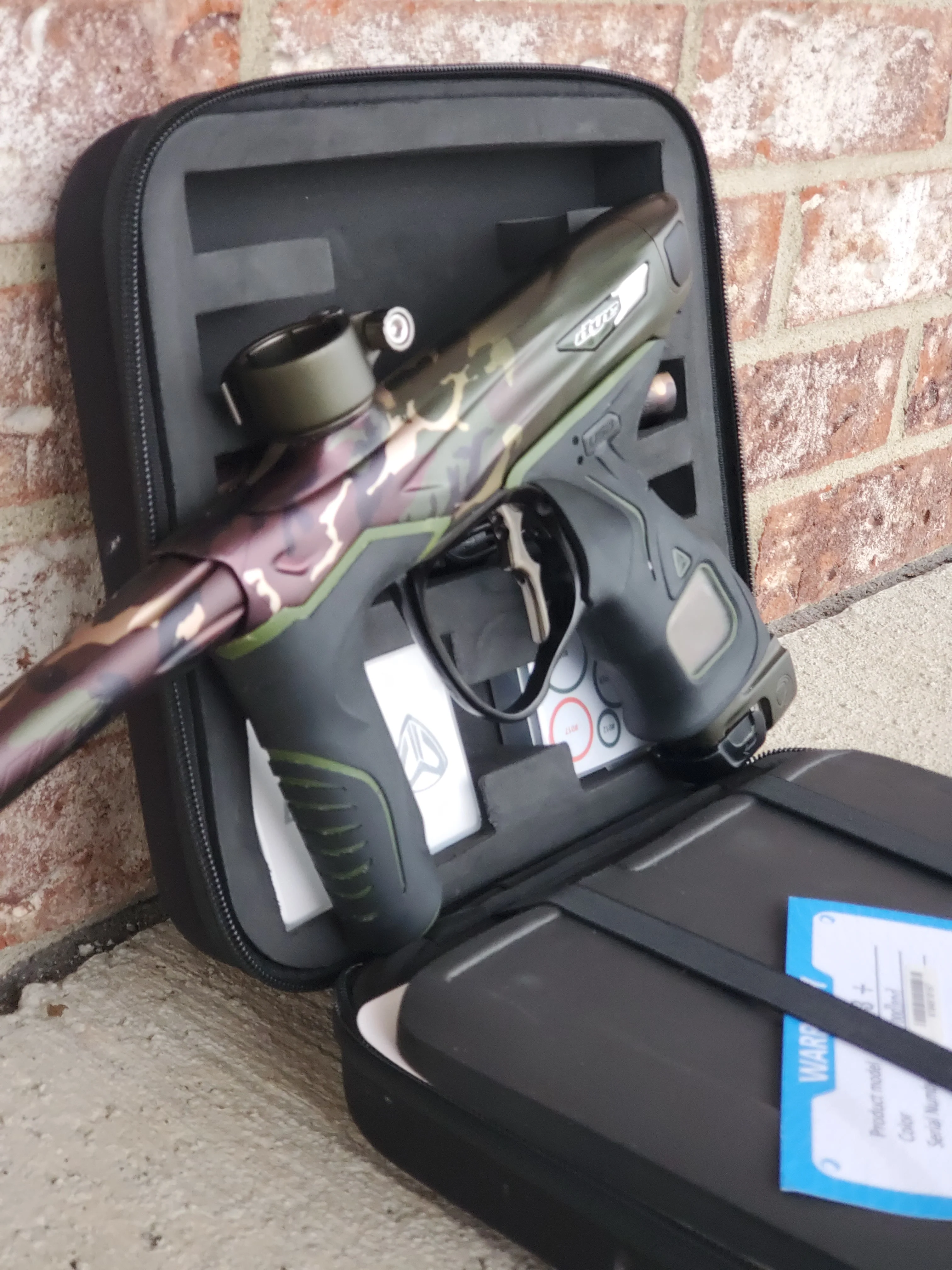 Used Dye M3+ Paintball Gun - PGA Woodland - Image 4