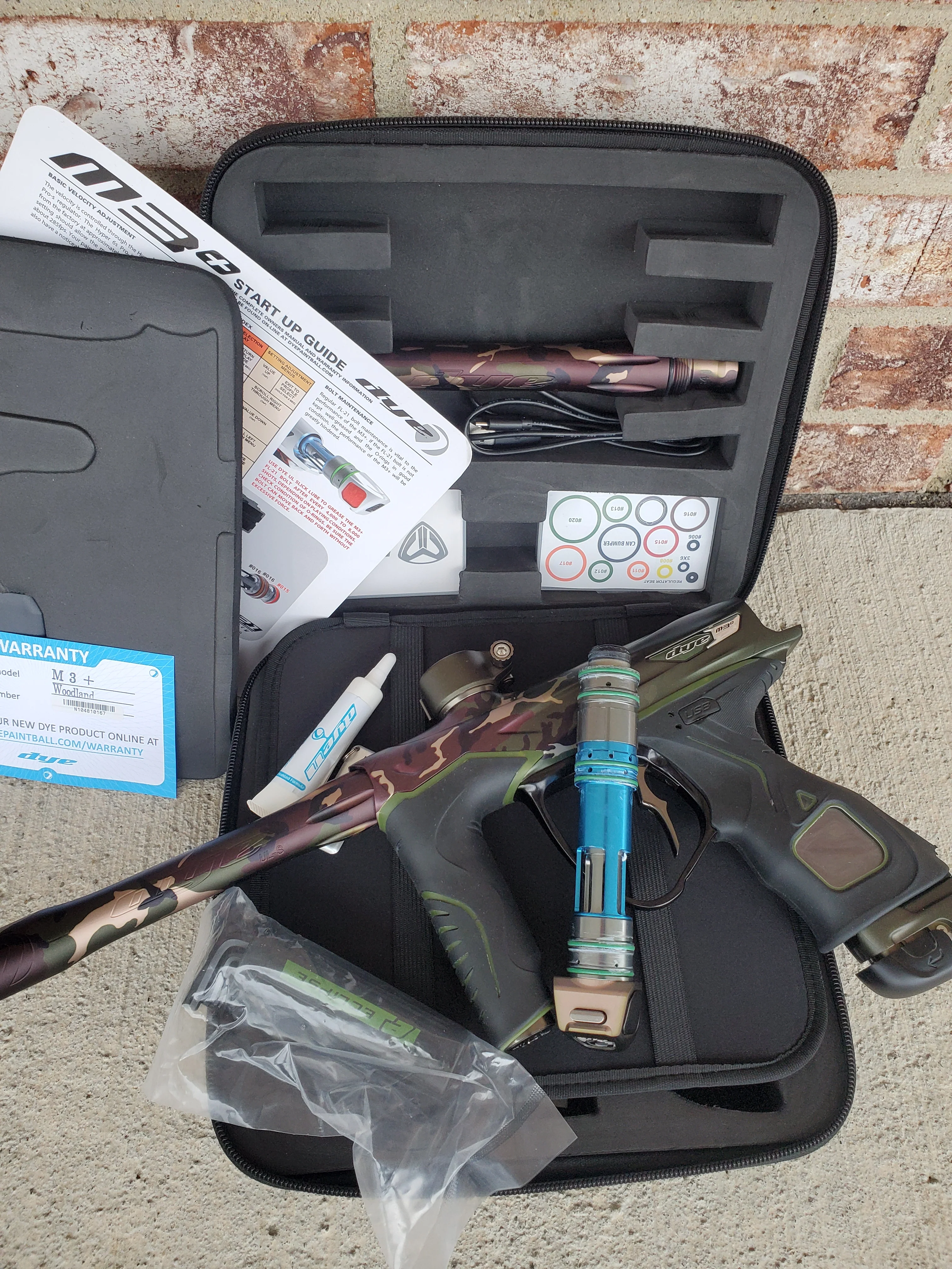 Used Dye M3+ Paintball Gun - PGA Woodland - Image 5