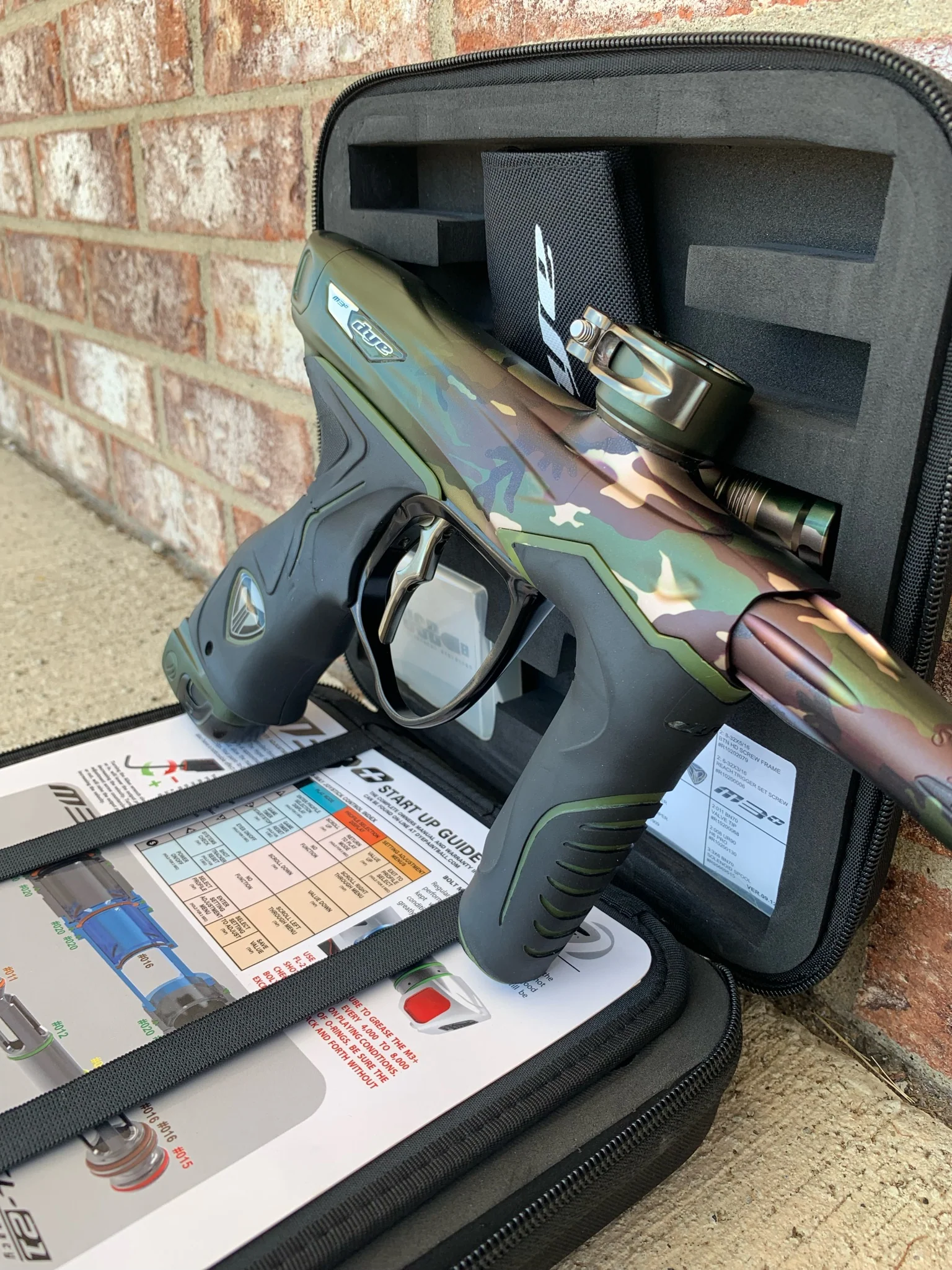 Used Dye M3+ Paintball Gun - PGA Woodland - Image 3