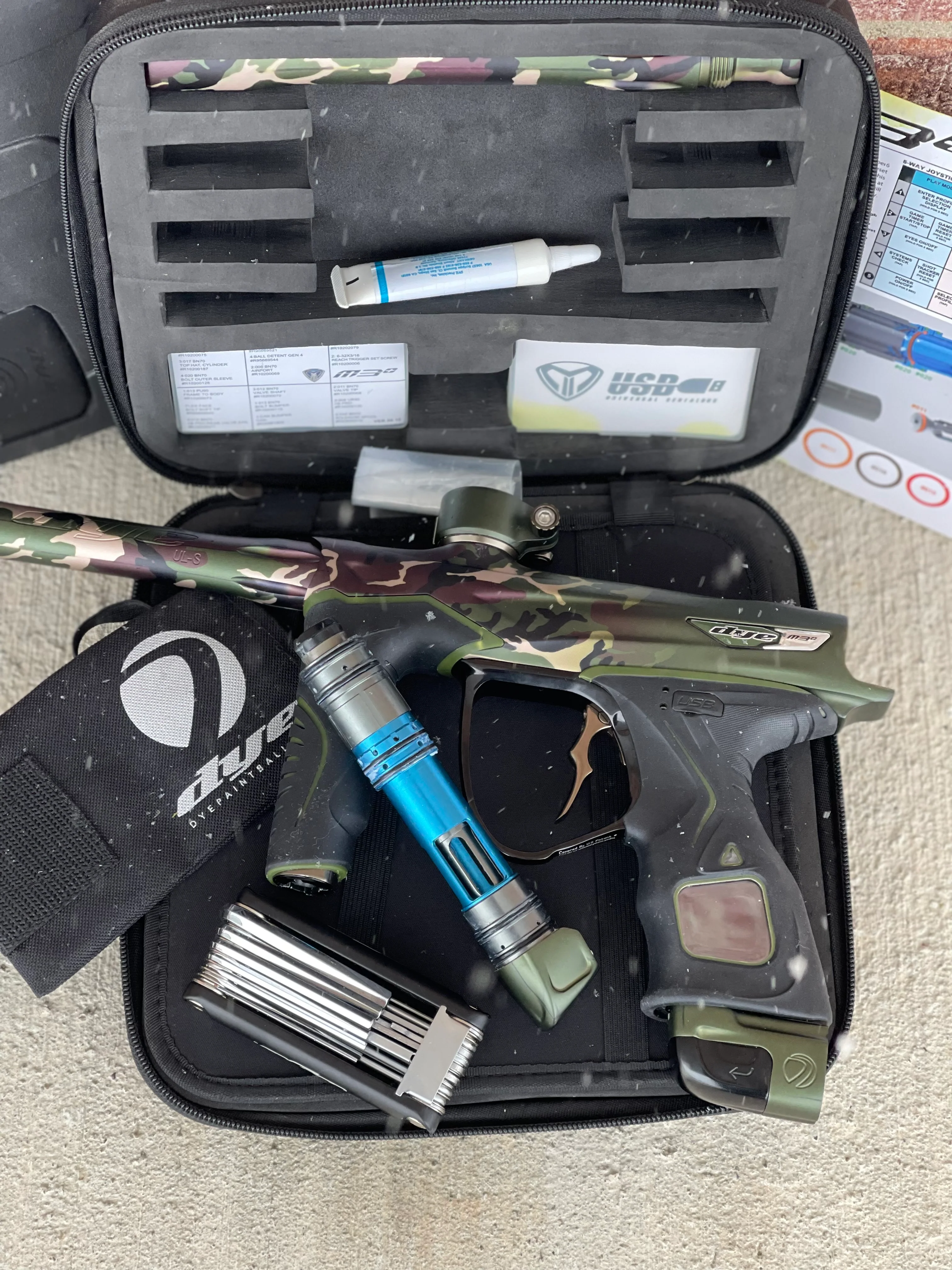 Used Dye M3+ Paintball Gun - PGA Woodland - Image 7