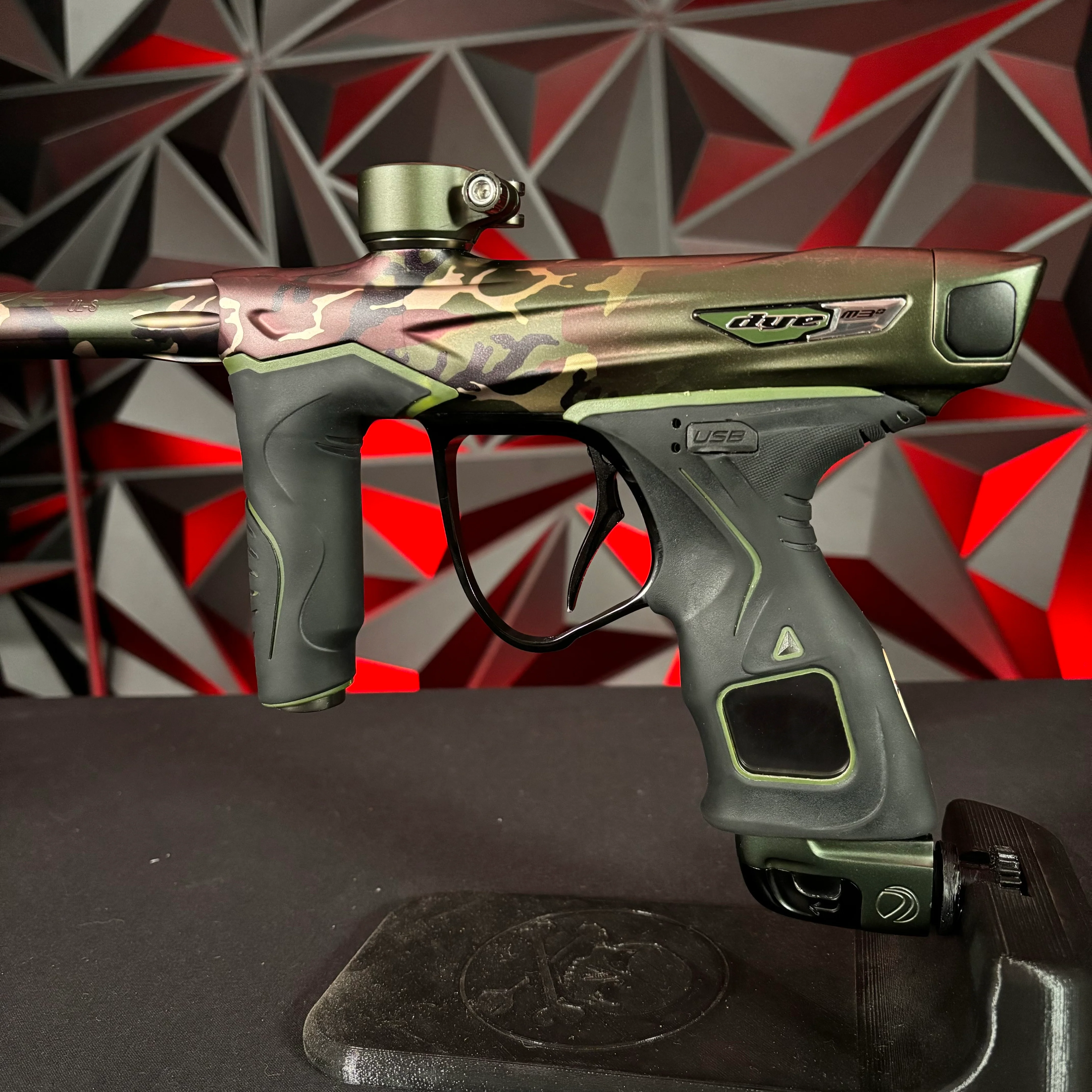 Used Dye M3+ Paintball Gun - PGA Woodland Camo - Image 3