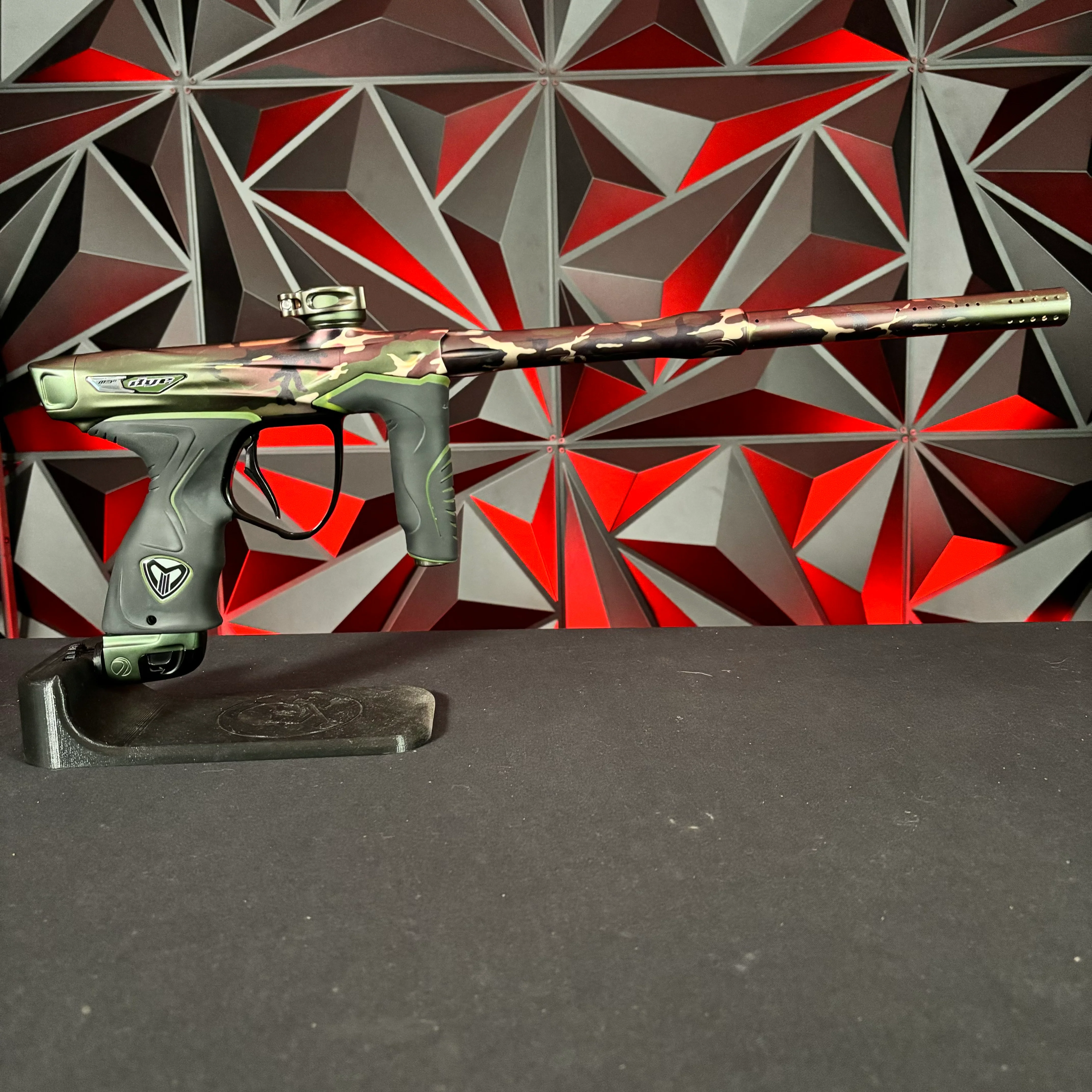 Used Dye M3+ Paintball Gun - PGA Woodland Camo - Image 5