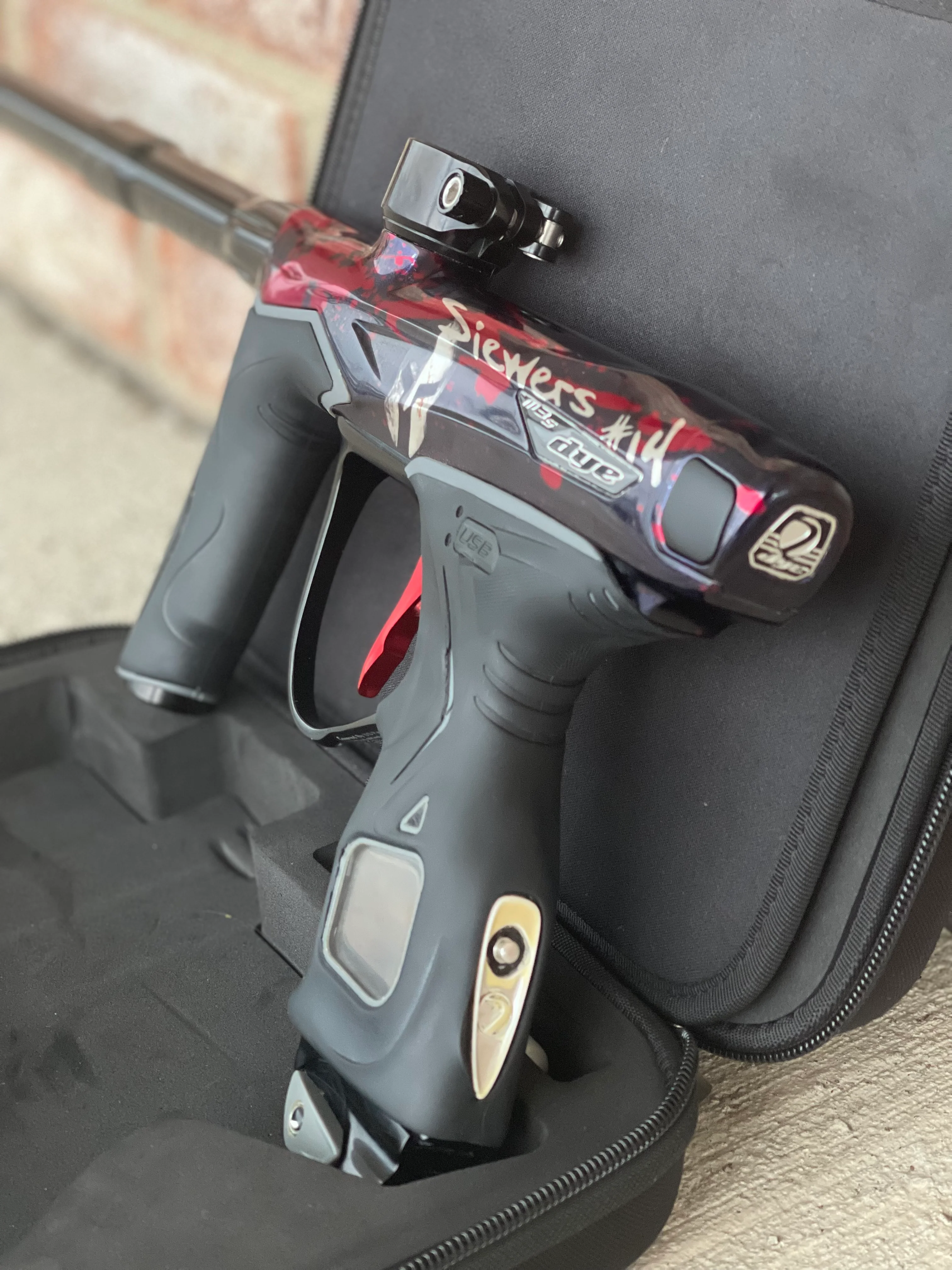 Used Dye M3S Paintball Gun - Greg Siewers Limited Edition - Image 2