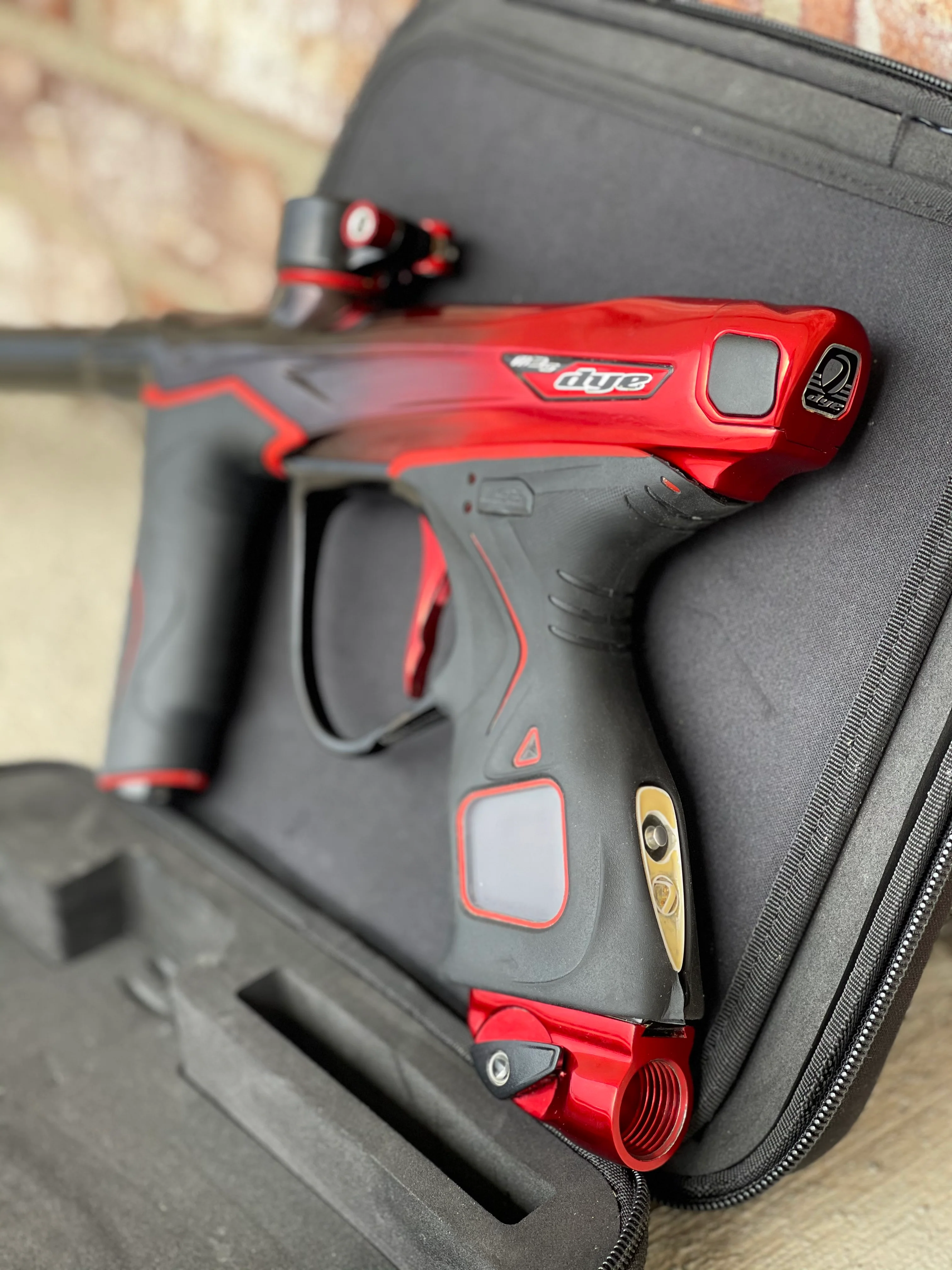Used Dye M3S Paintball Marker - Bloody Sunday - Image 3