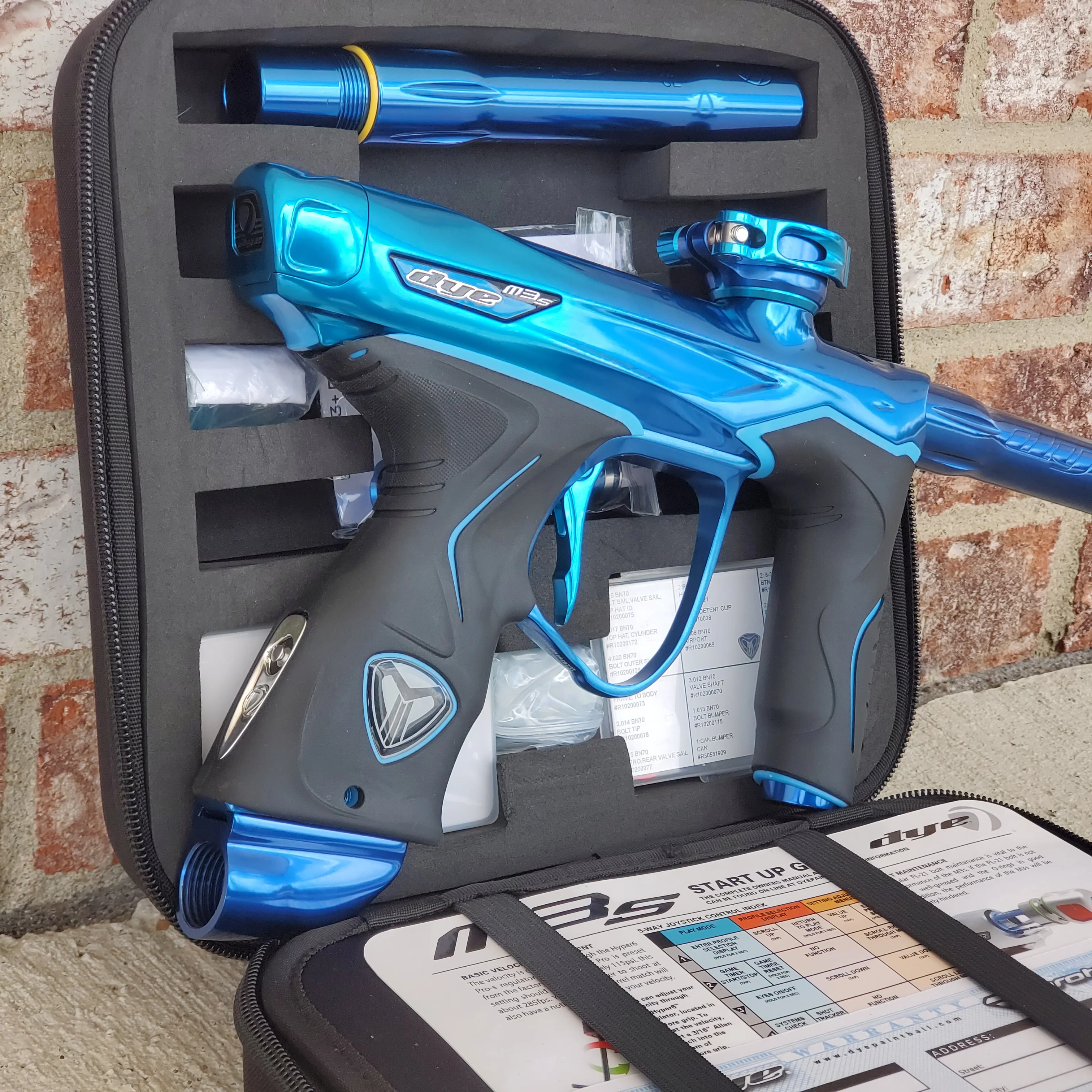 Used Dye M3S Paintball Marker - Deep Waters - Image 6