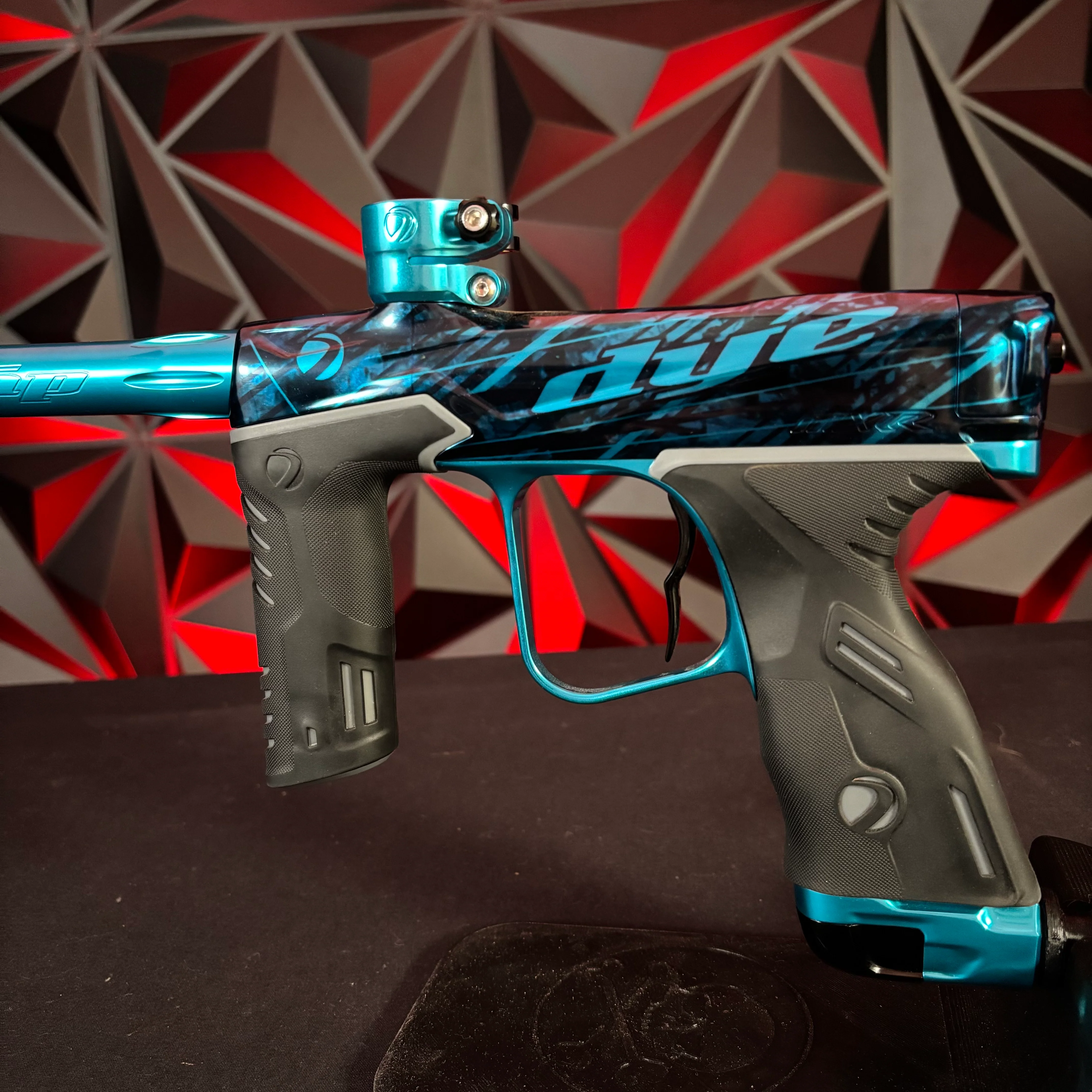 Used Dye MXR Paintball Gun - PGA Branded - Image 3