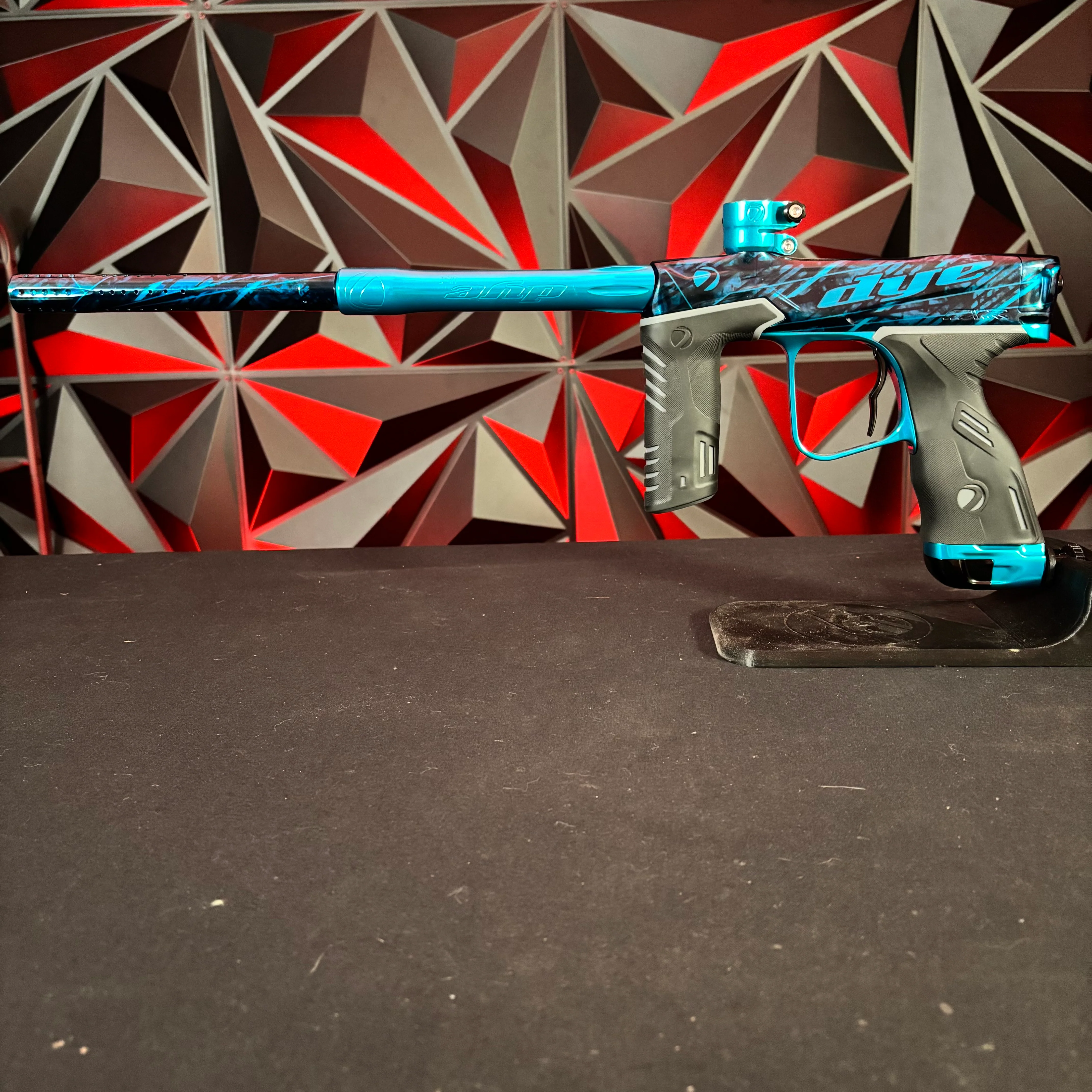 Used Dye MXR Paintball Gun - PGA Branded - Image 7