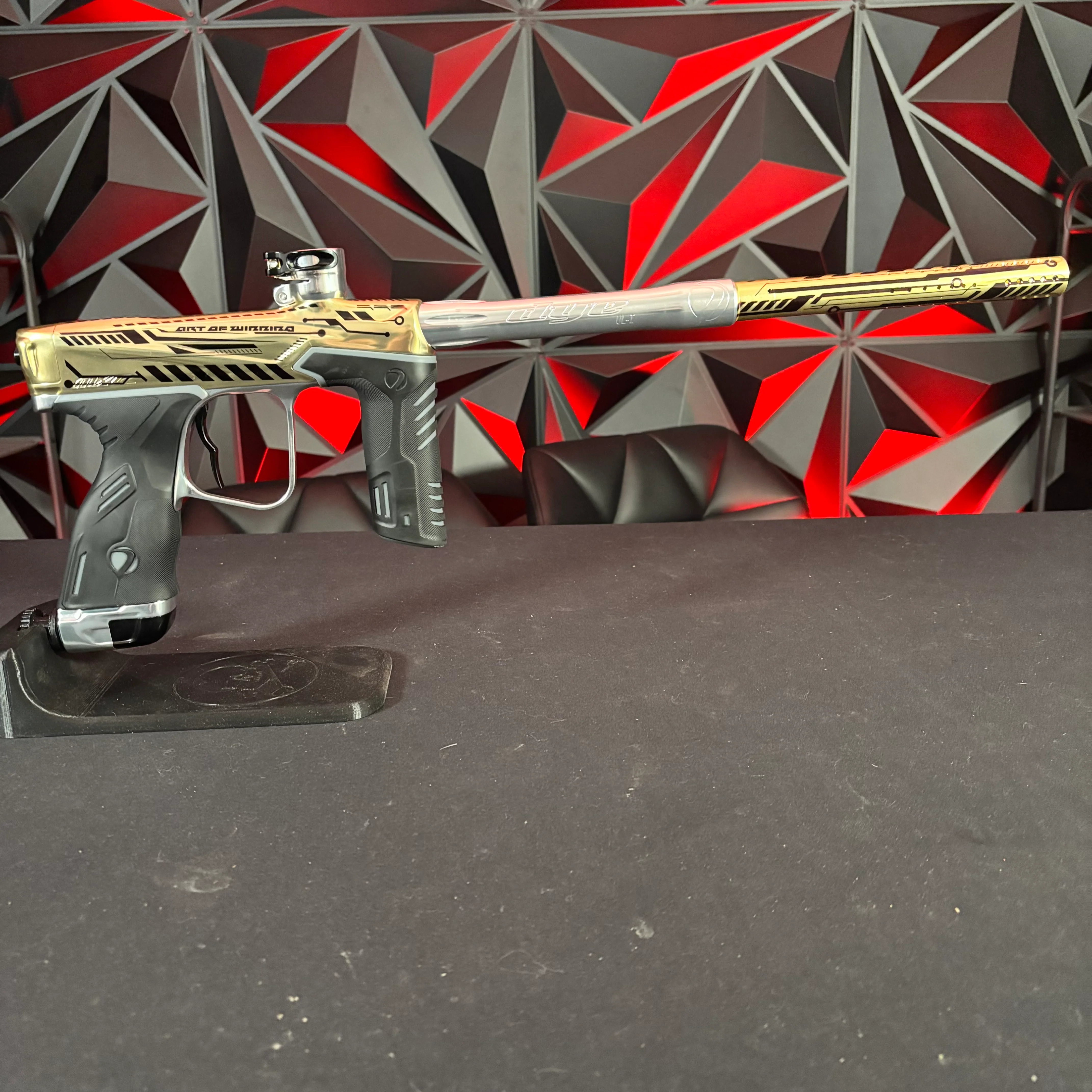 Used Dye MXR Paintball Gun - PGA Cyber - Image 6