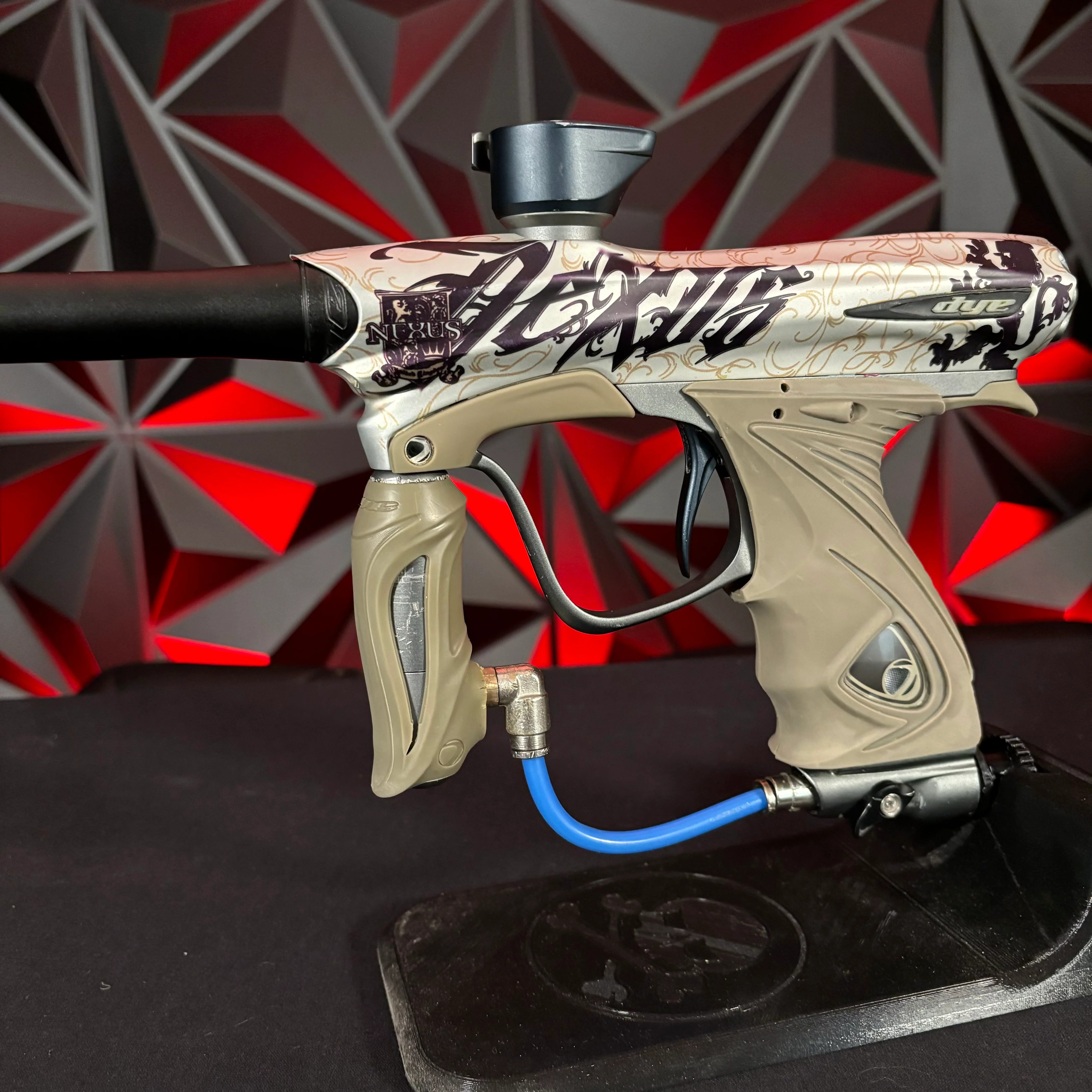 Used Dye NT11 Piantball Gun - Nexus - Image 5