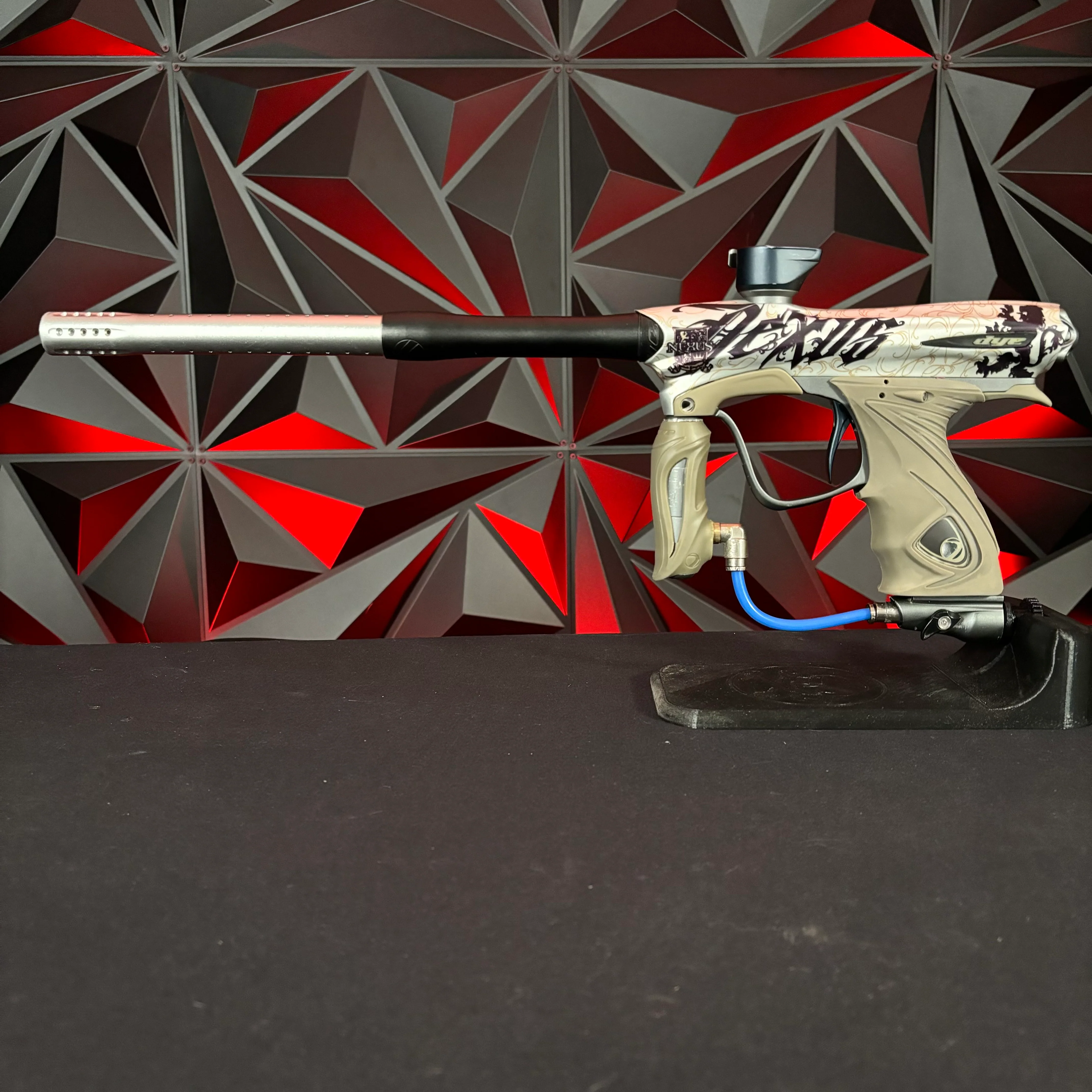 Used Dye NT11 Piantball Gun - Nexus - Image 7