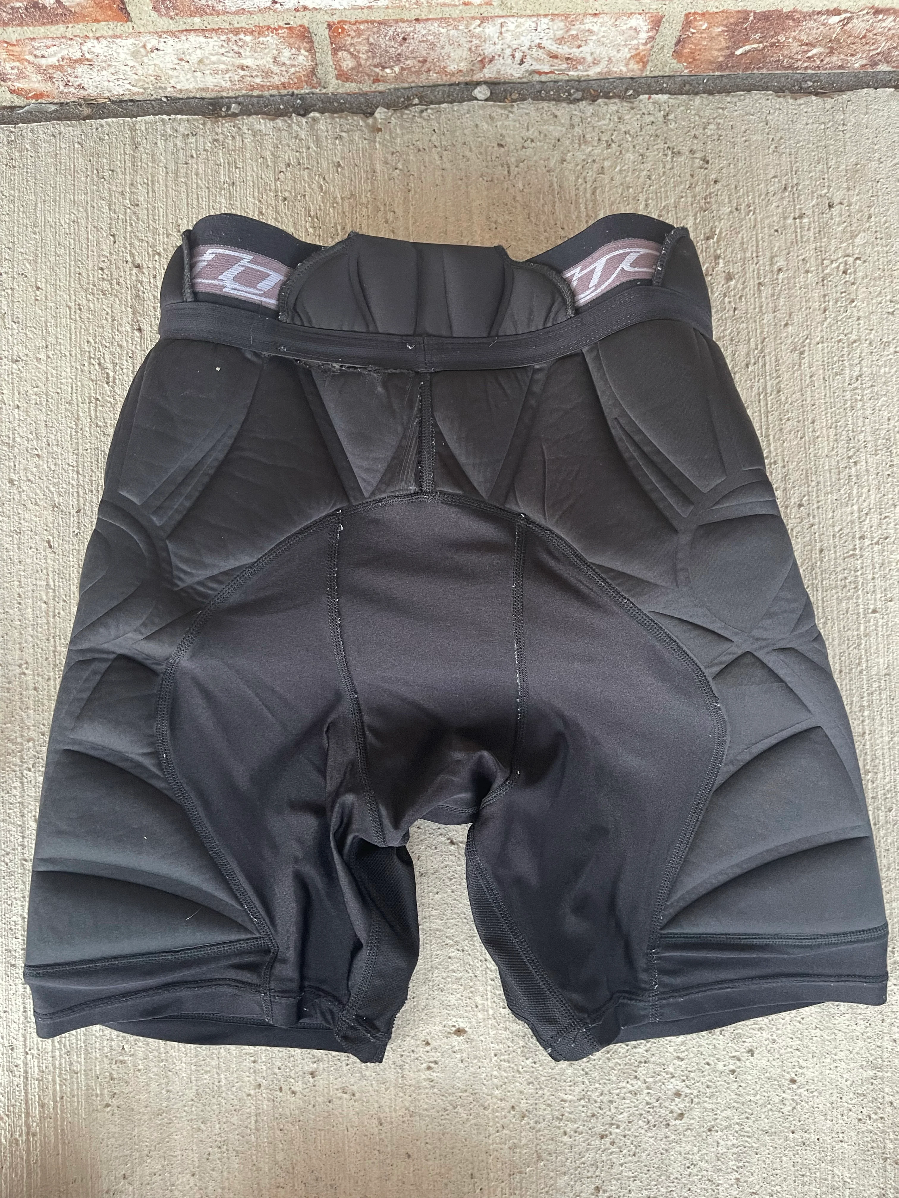 Used Dye Perform Slide Shorts - X-Large - Image 2