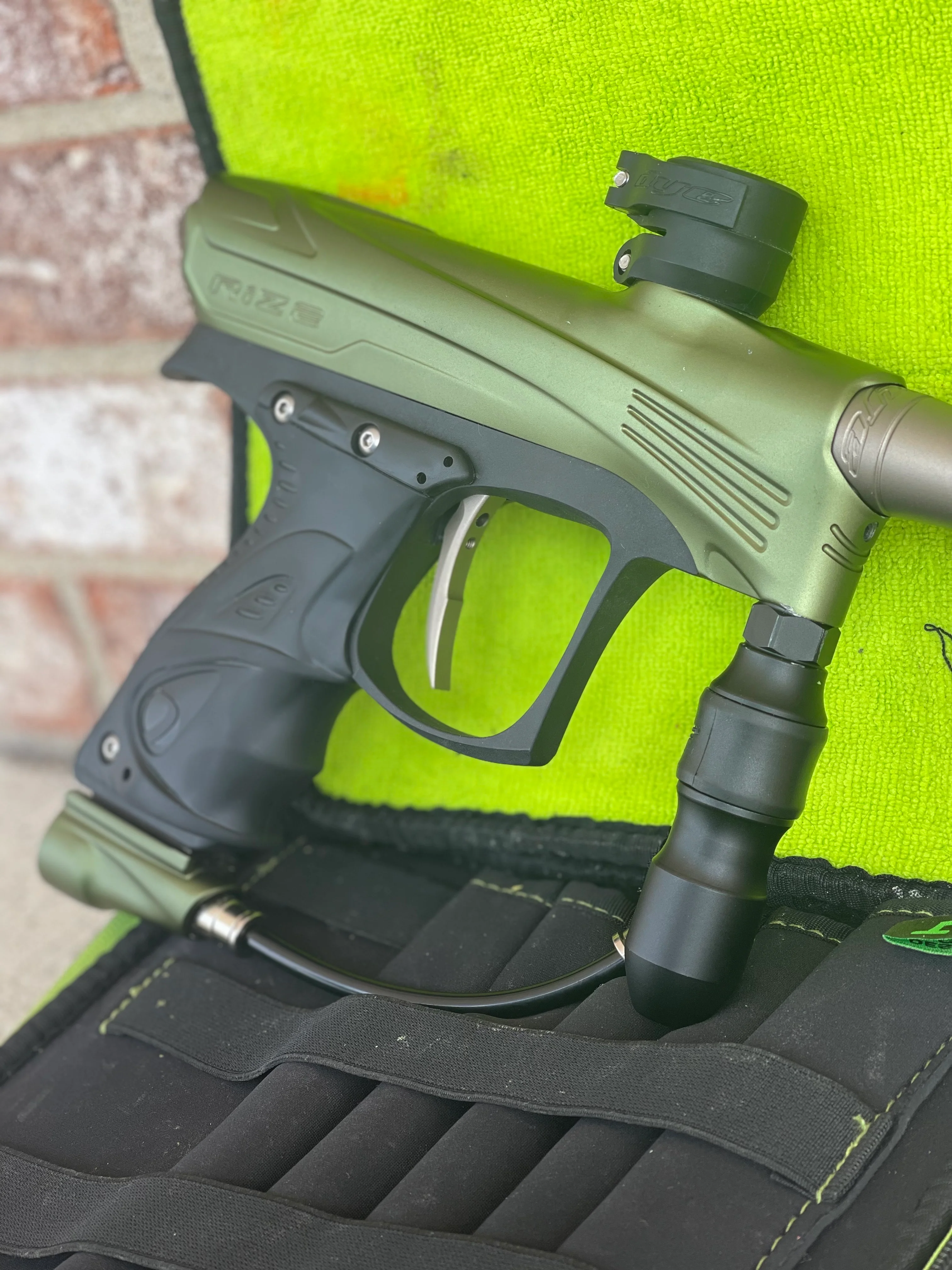 Used Dye Proto Rize Paintball Marker- Green / Bronze - Image 2