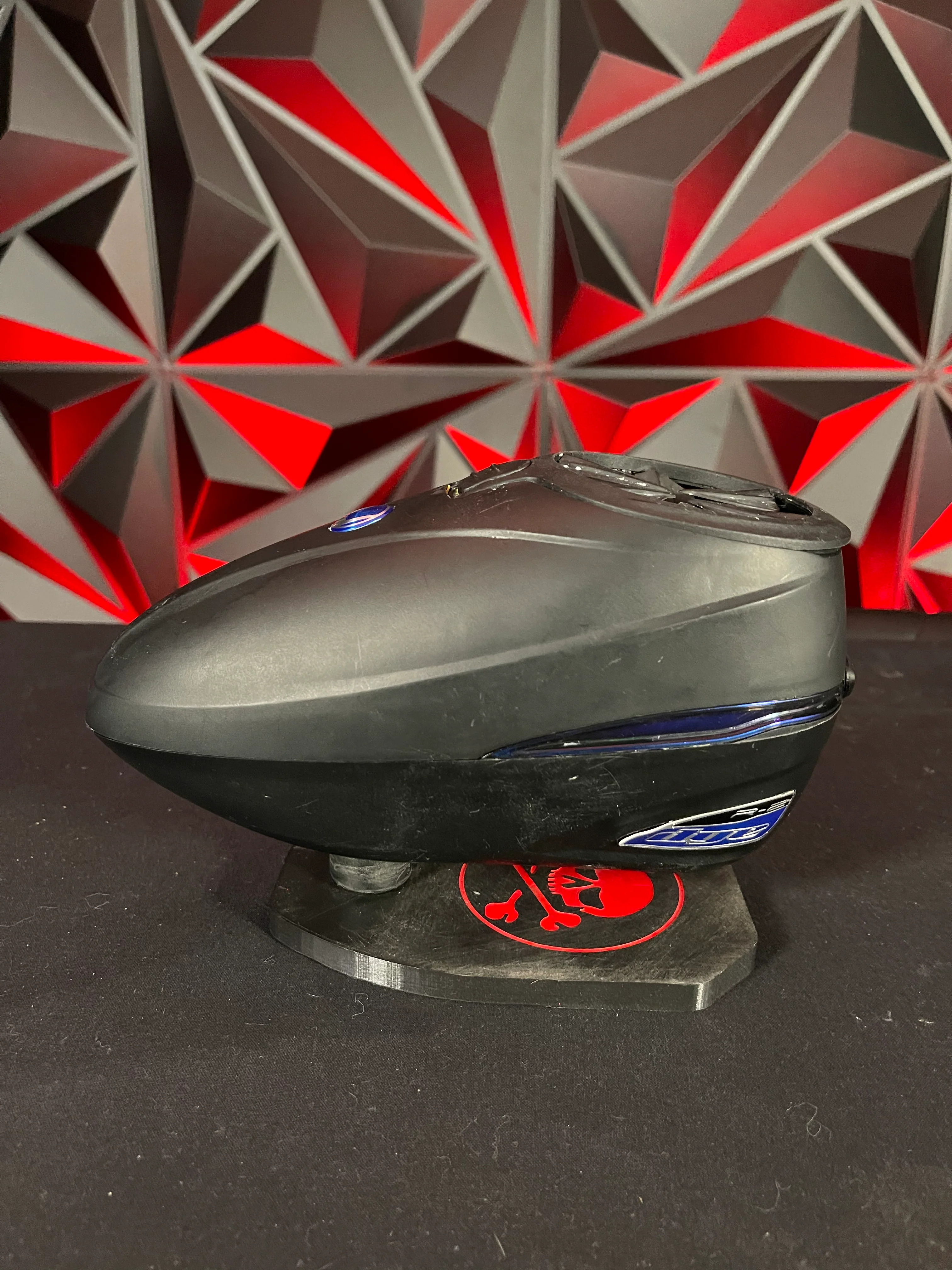 Used Dye R2 Paintball Loader - Black / Blue w/ R2 Quickened - Image 2