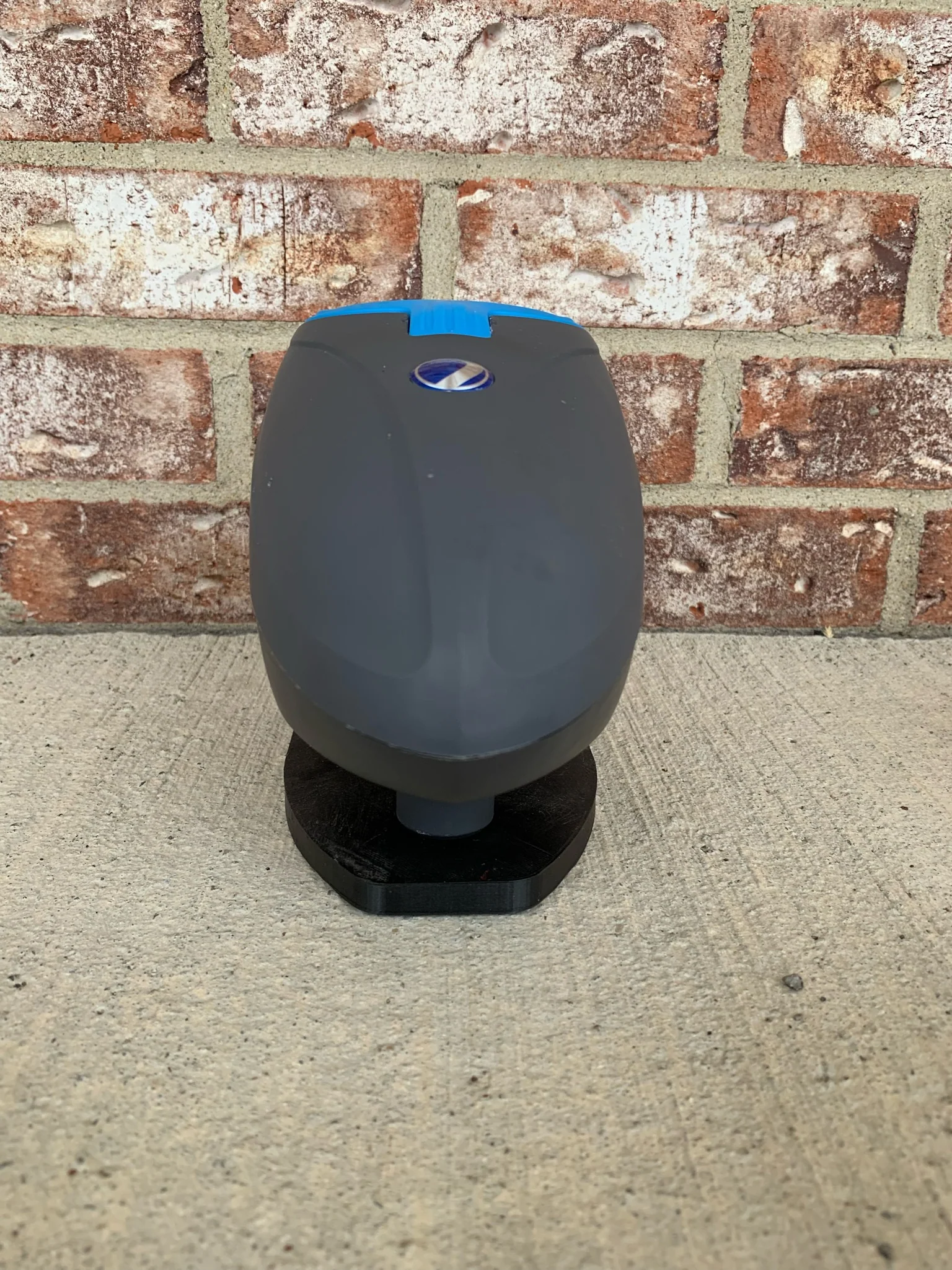 Used Dye R2 Paintball Loader - Grey / Blue - Image 3