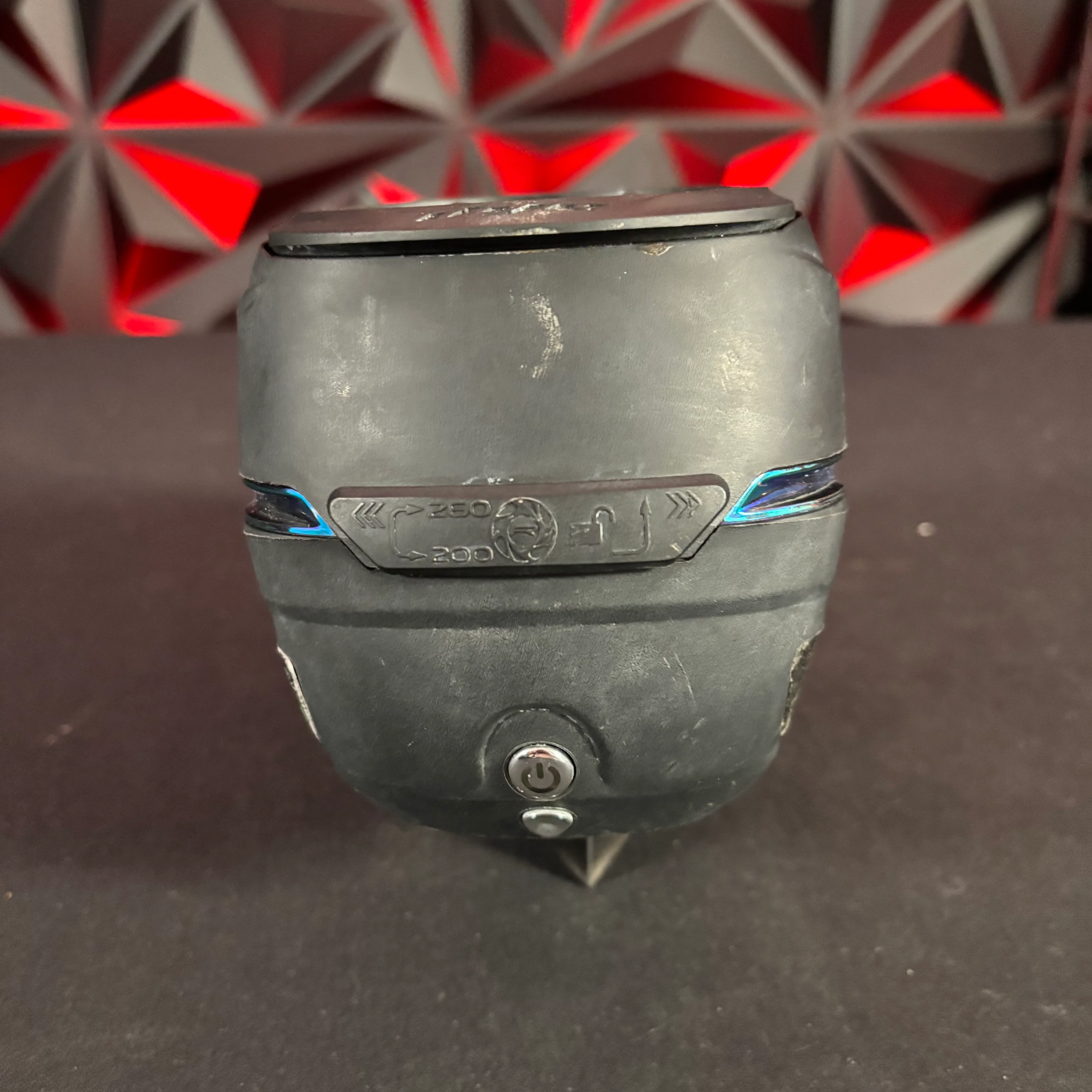 Used Dye R2 Paintball Loader - Emerald - Image 2