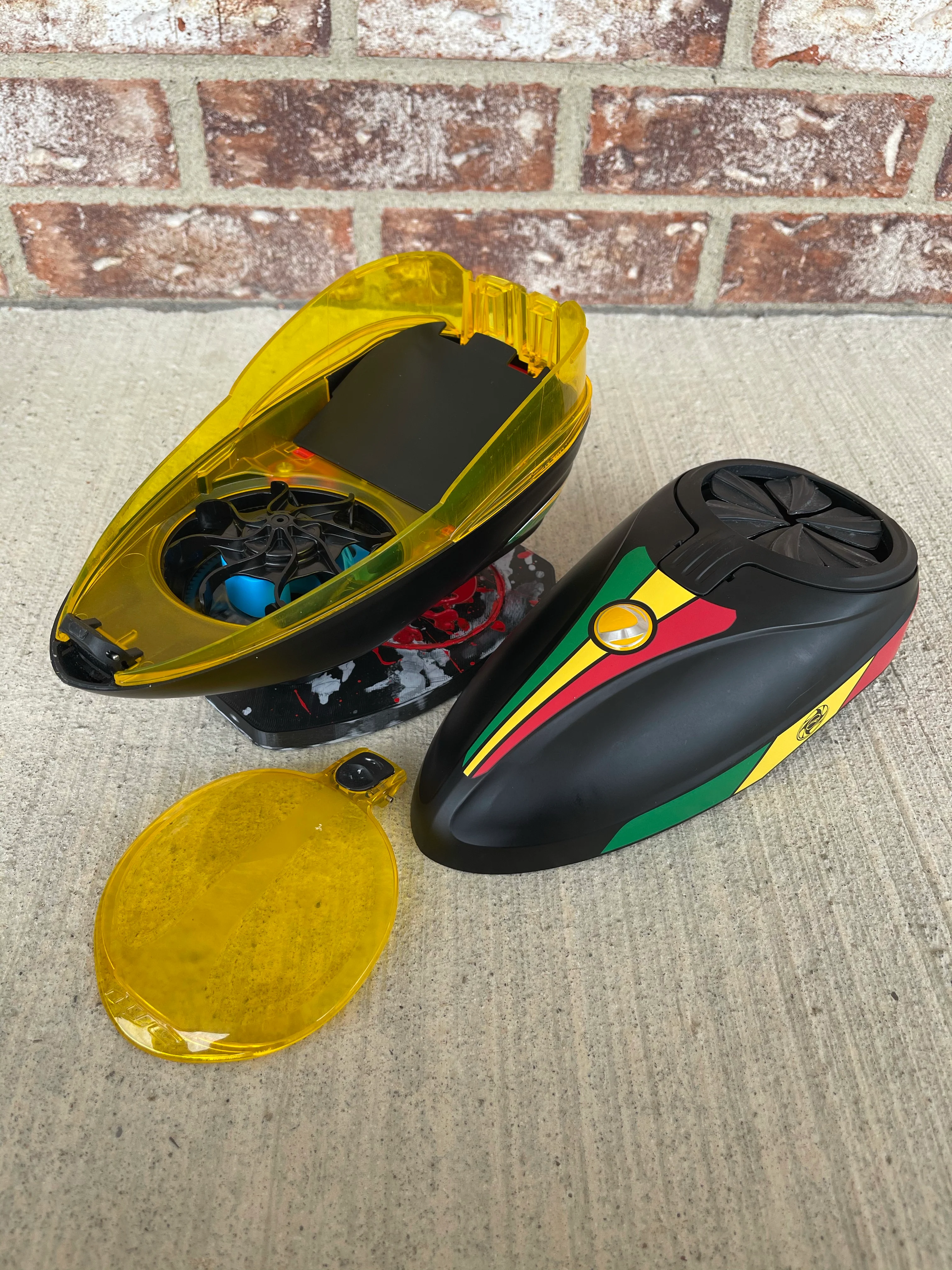 Used Dye R2 Paintball Loader - Rasta - Image 5