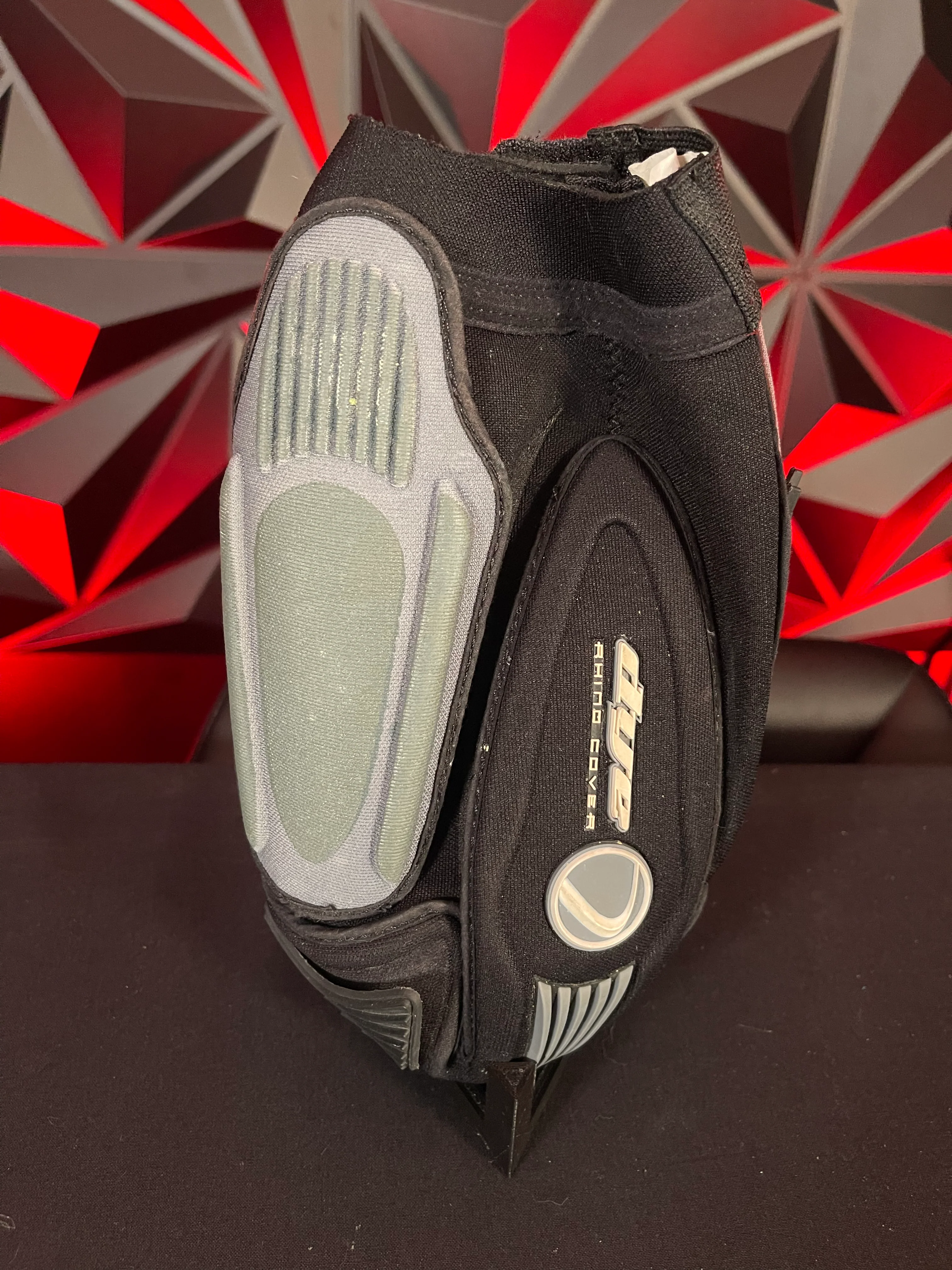 Used Dye Rhino Tank Cover - Black/Grey - Image 2