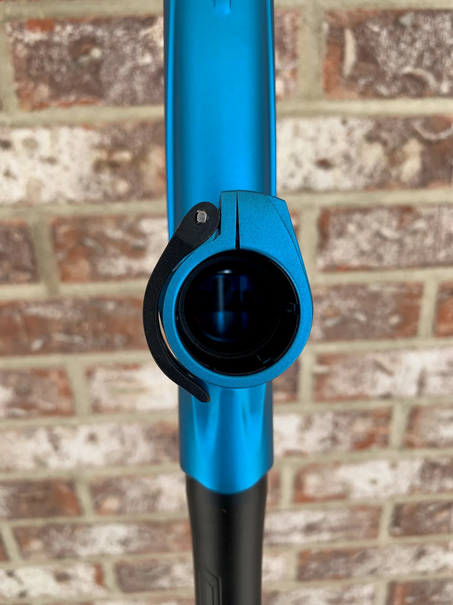 Used Dye Rize Maxxed Paintball Gun - Blue / Grey - Image 5