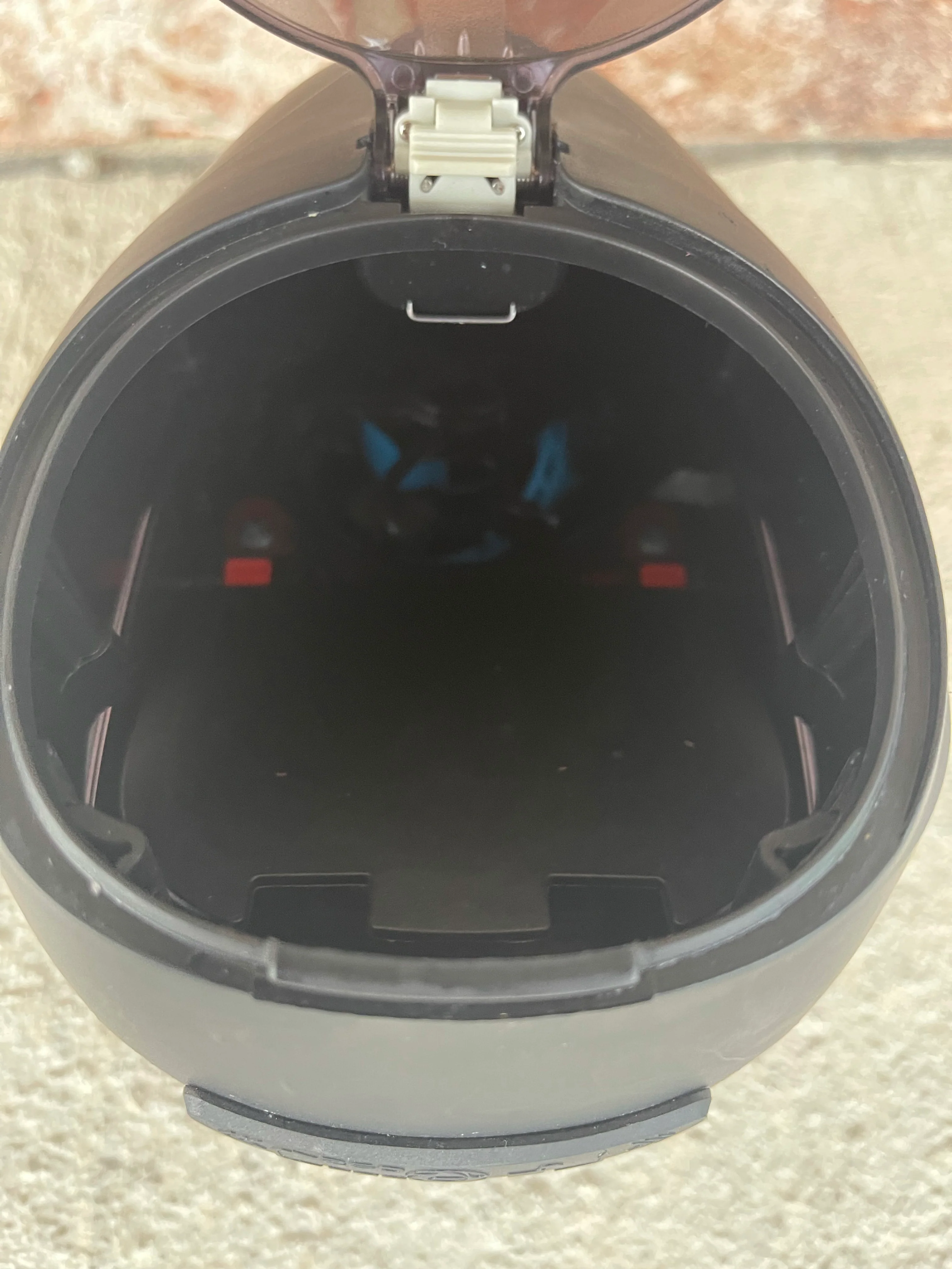 Used Dye Rotor R2 Paintball Loader- Black w/ R2 Quick feed - Image 4