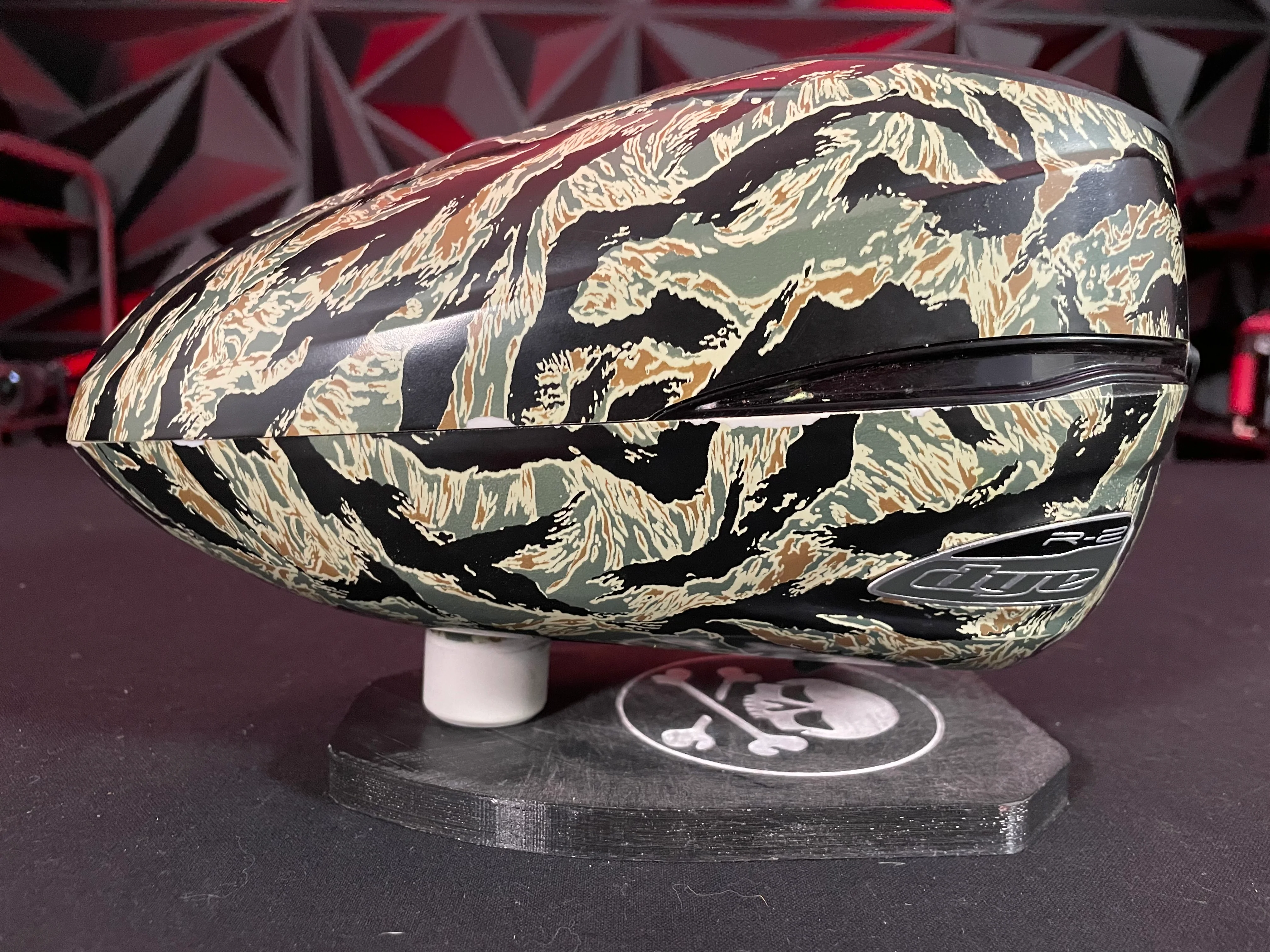 Used Dye Rotor R2 Paintball Loader - Tyger Stripe Camo w/ Speedfeed - Image 2