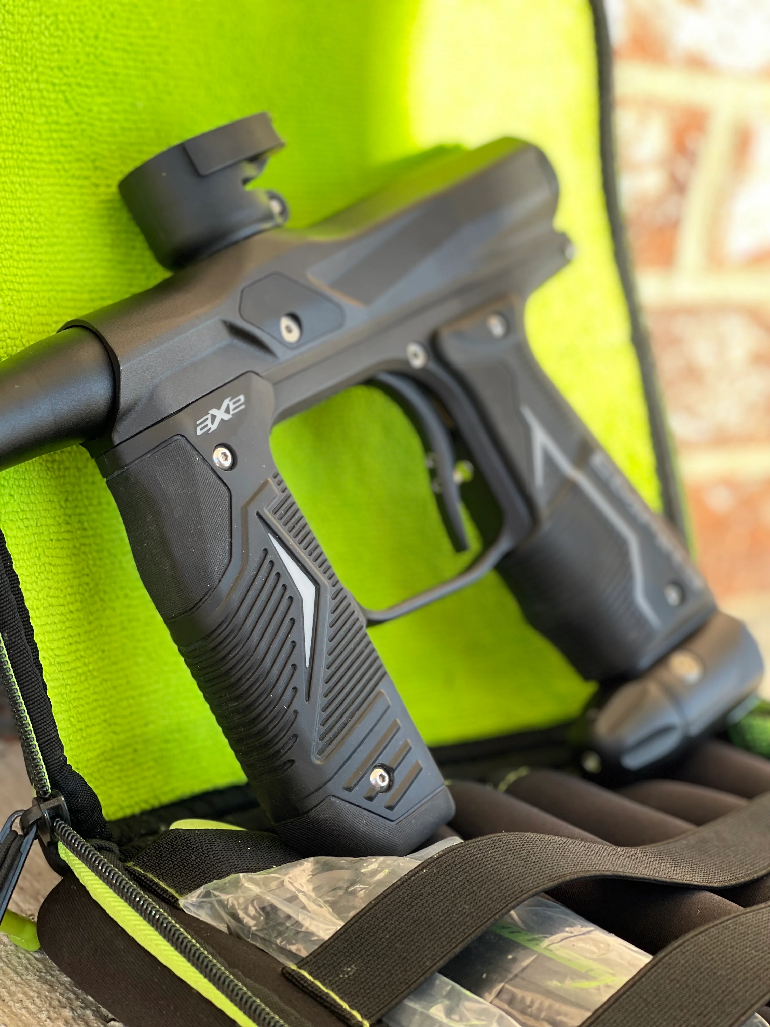 Used Empire Axe 2.0 Paintball Gun - Black - Image 3