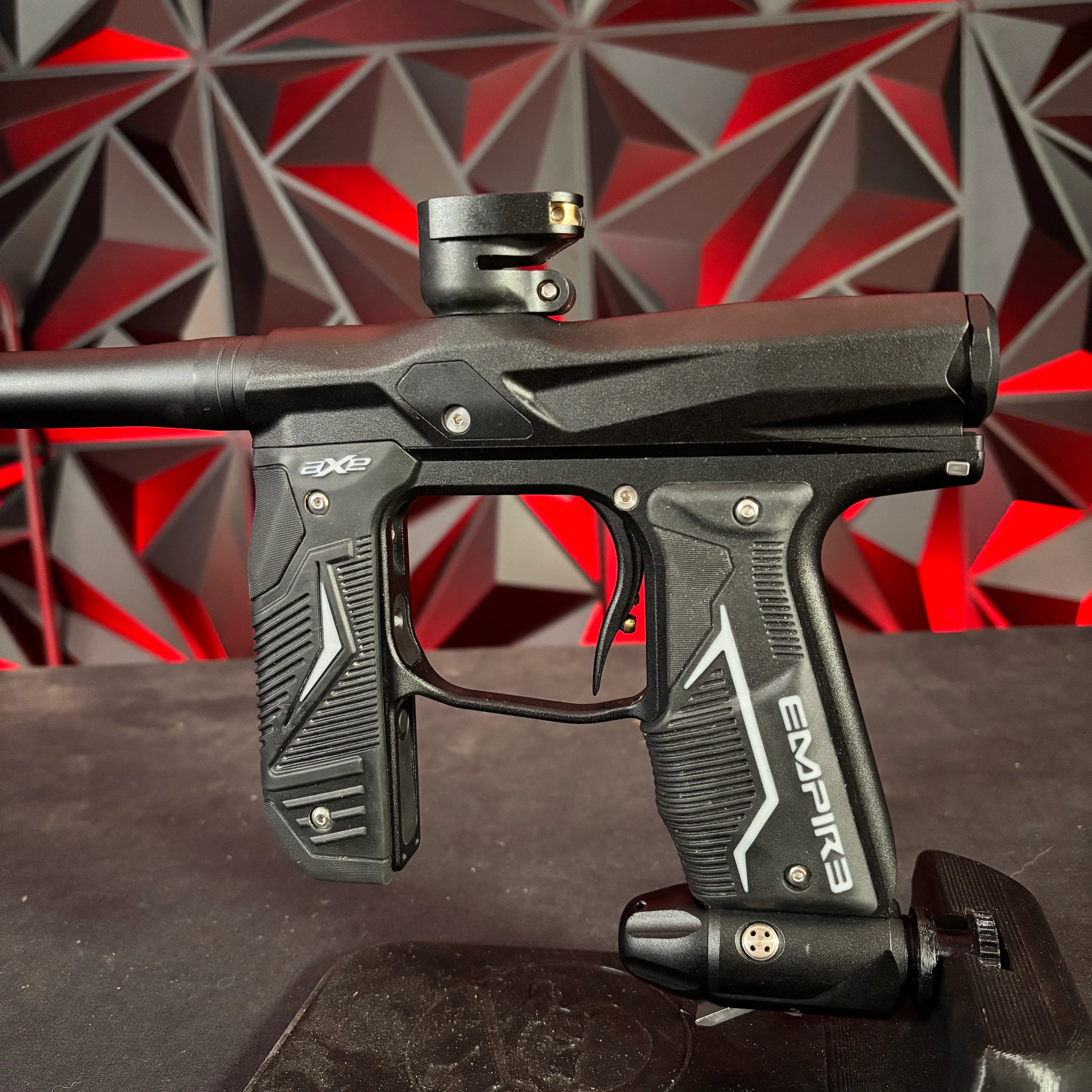 Used Empire Axe 2.0 Paintball Gun - Black - Image 2