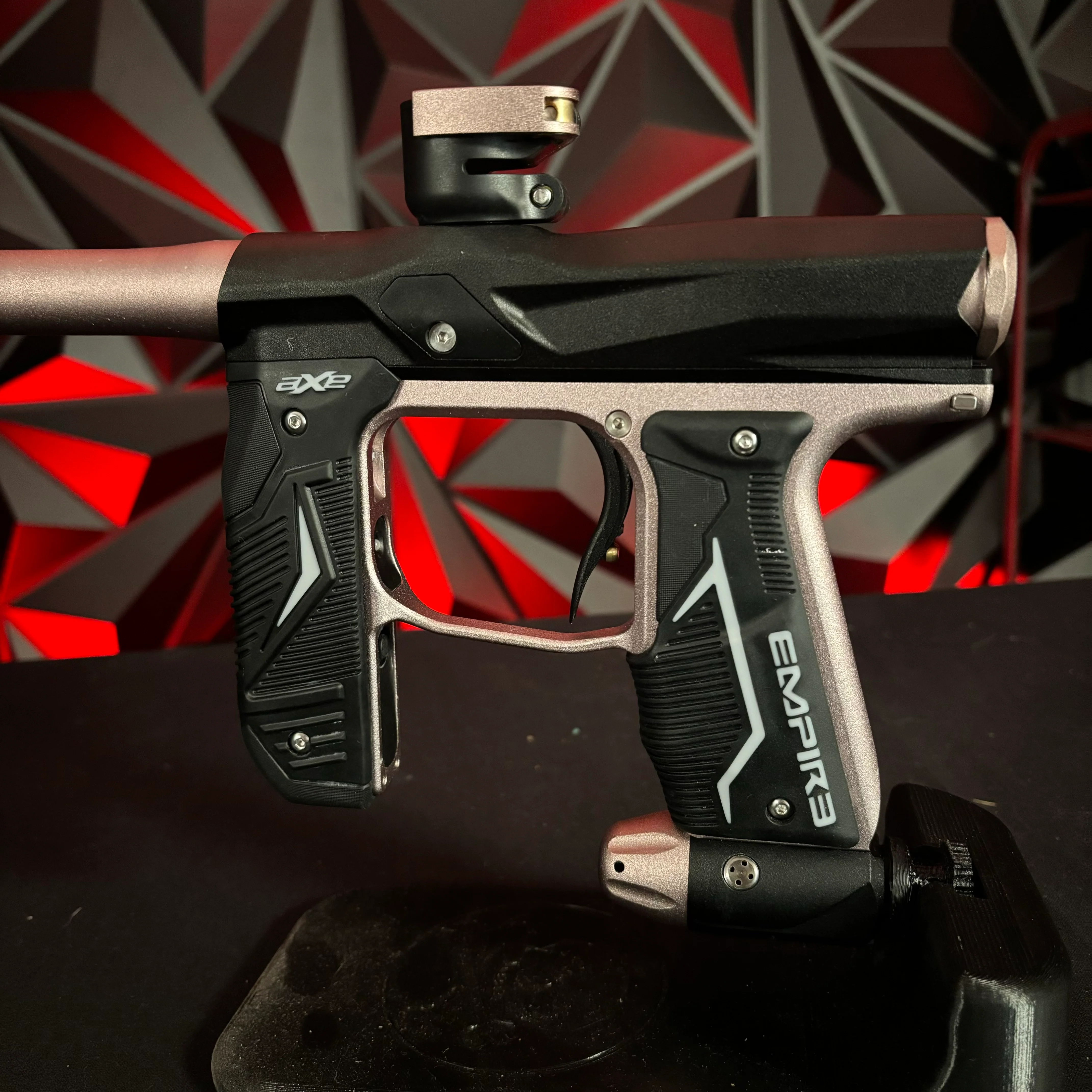 Used Empire Axe 2.0 Paintball Gun - Black / Tan - Image 3