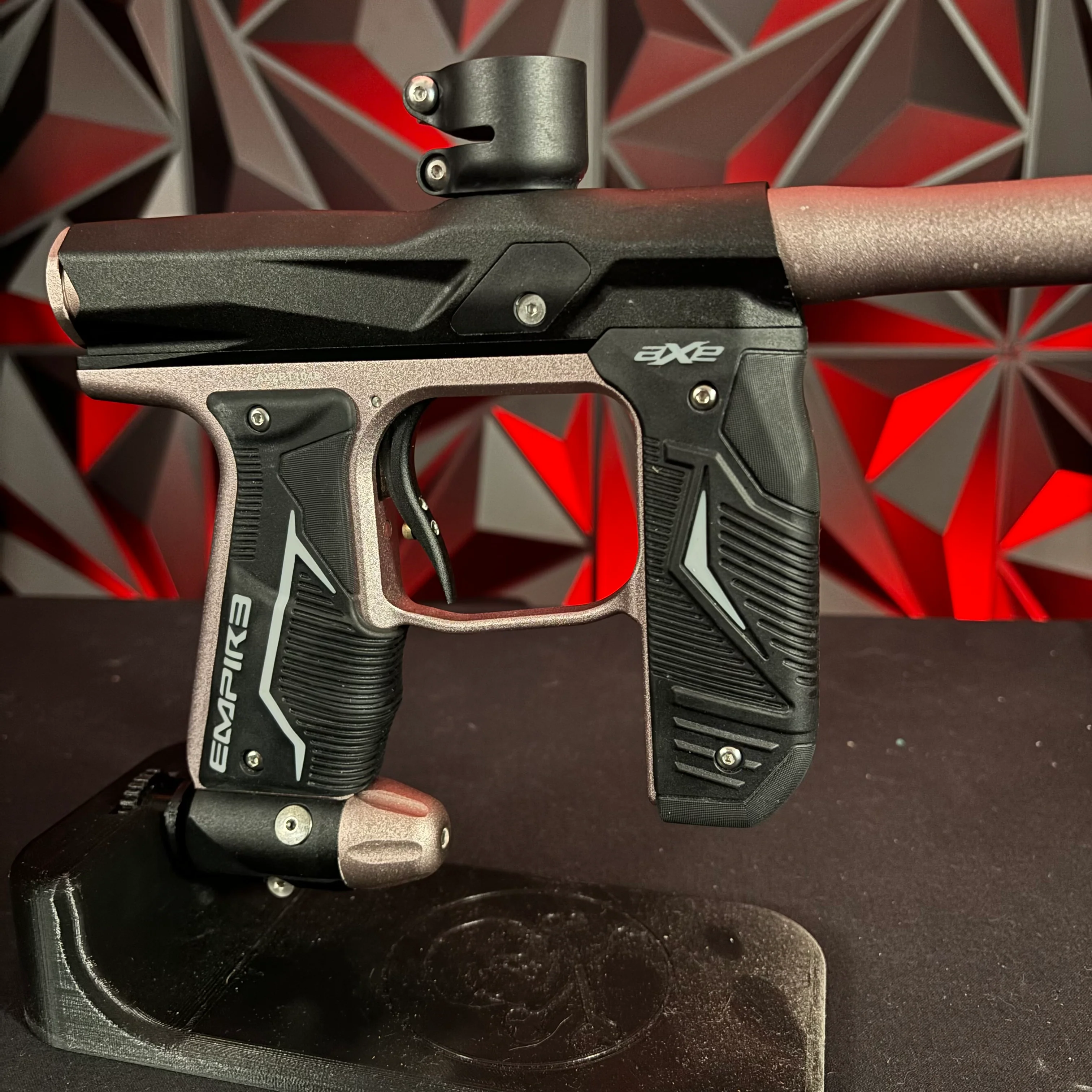 Used Empire Axe 2.0 Paintball Gun - Black / Tan - Image 4