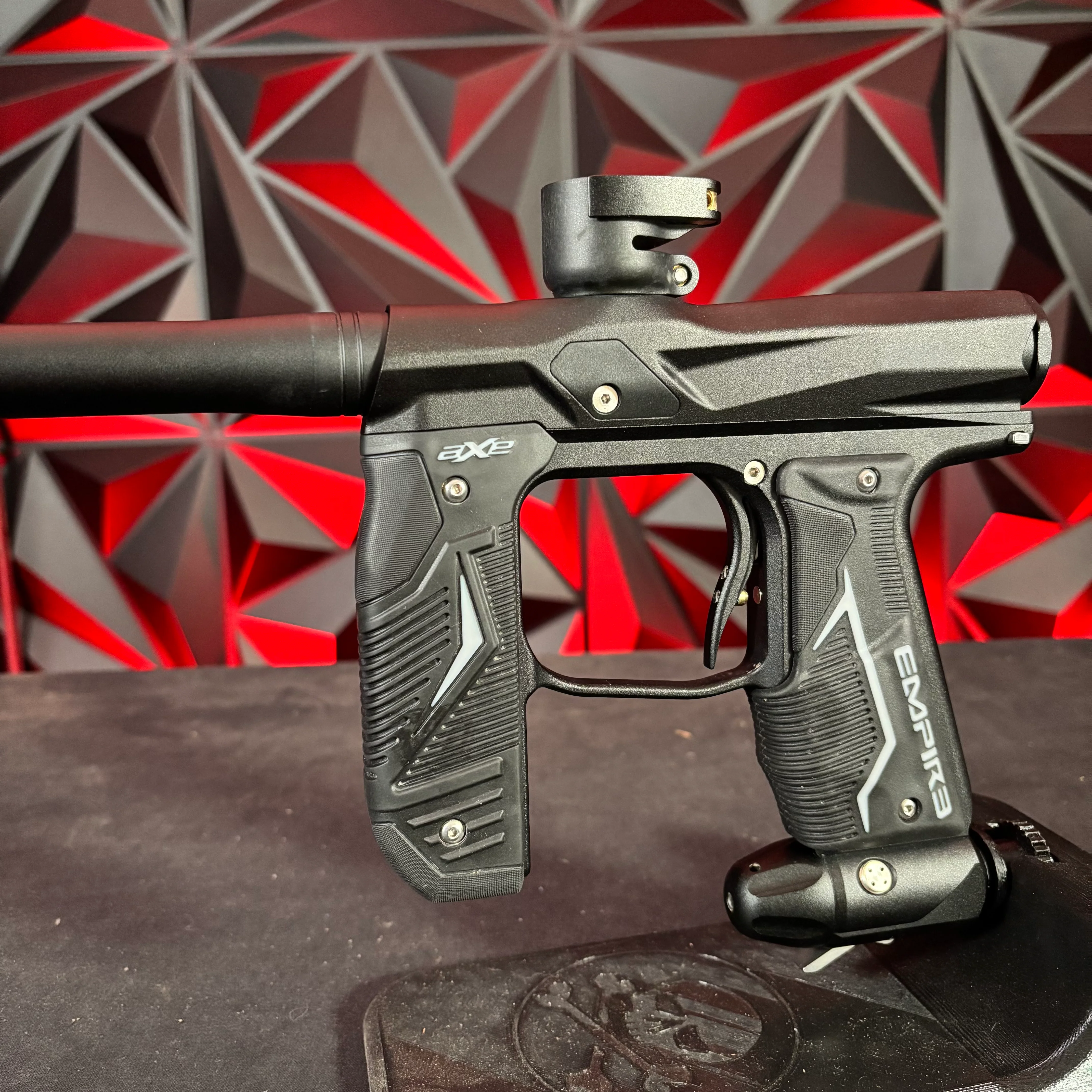 Used Empire Axe 2.0 Paintball Gun - Black - Image 3