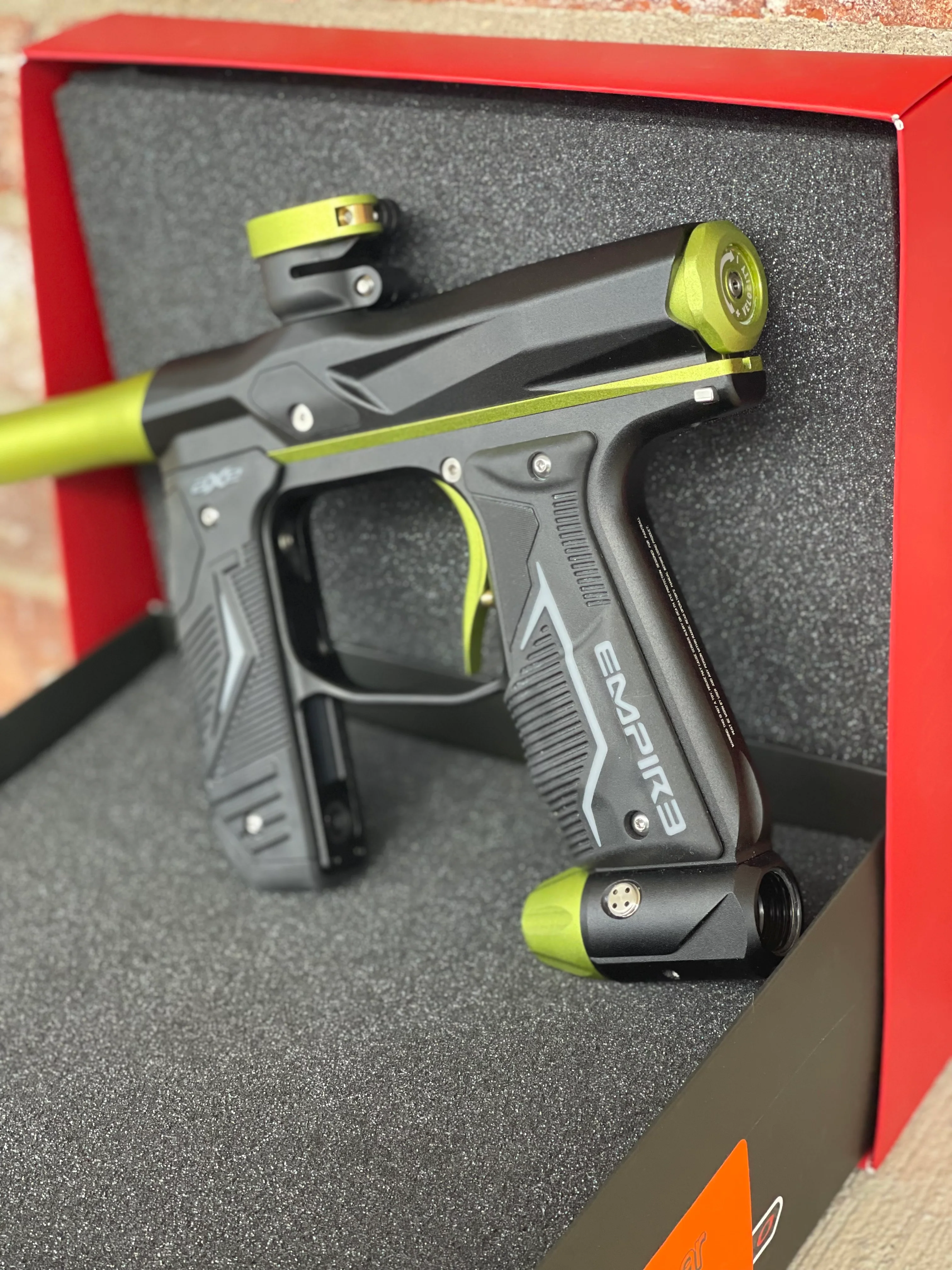 Used Empire Axe 2.0 Paintball Gun - Black w/Lime Accents - Image 2