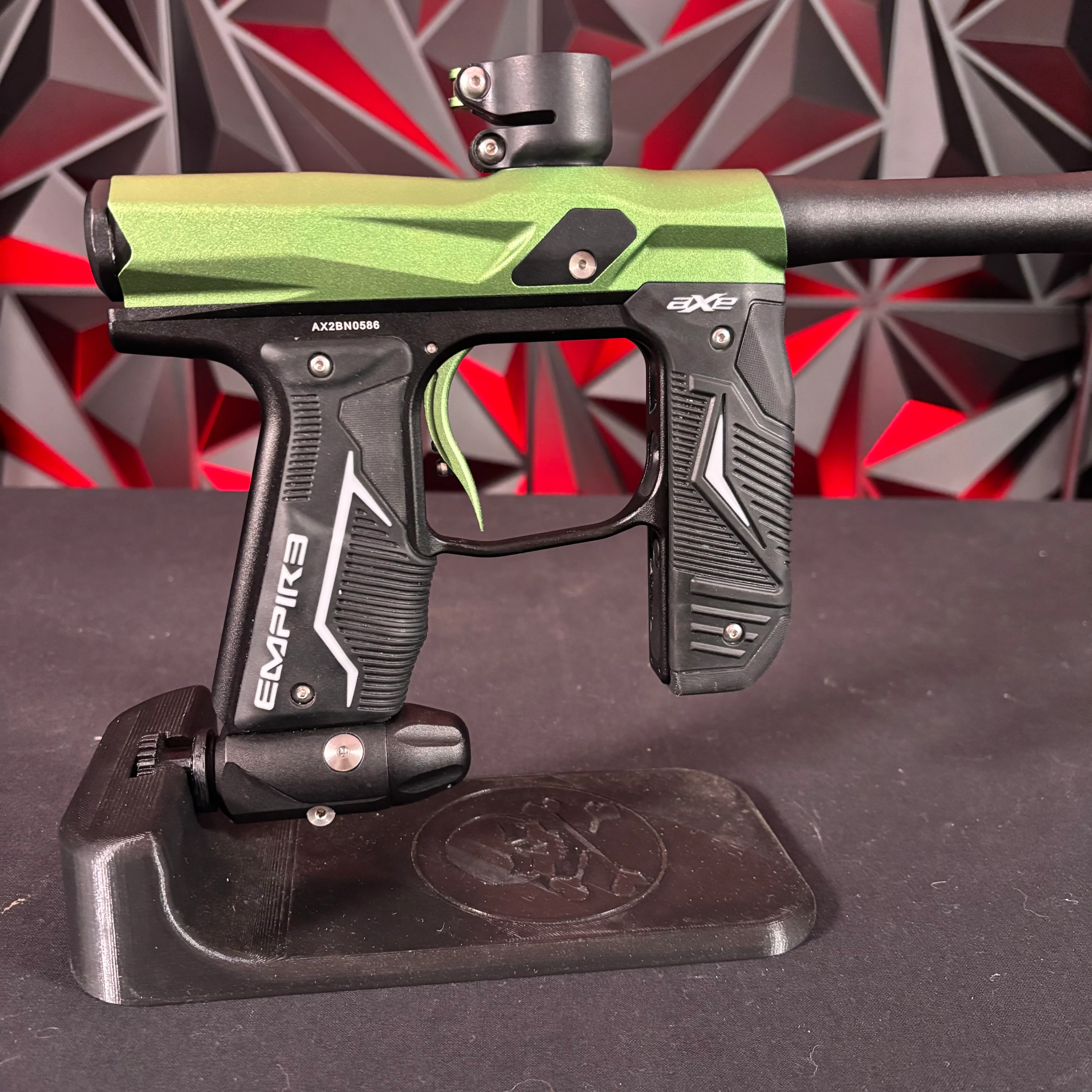 Used Empire Axe 2.0 Paintball Gun - Green/ Black - Image 2