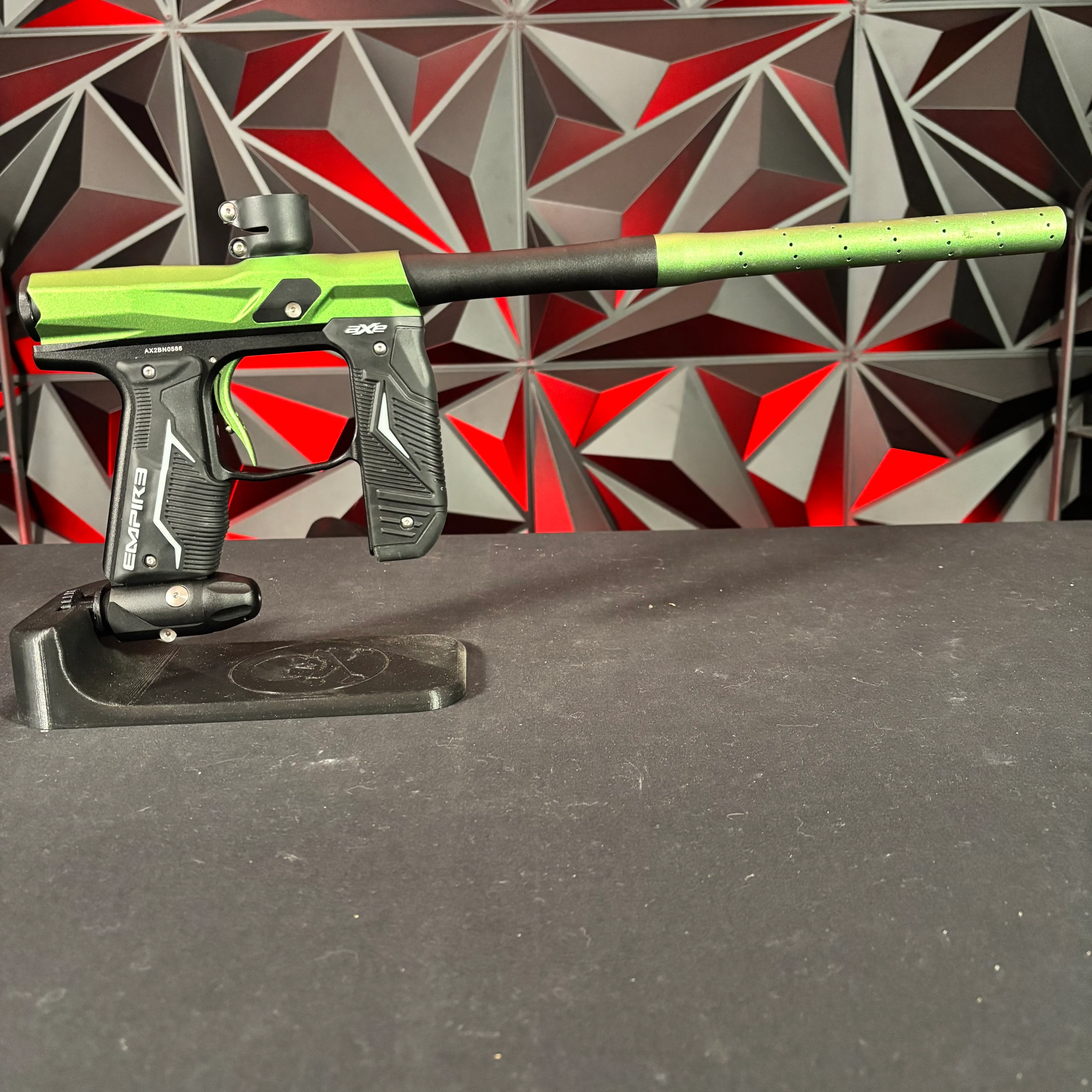 Used Empire Axe 2.0 Paintball Gun - Green/ Black - Image 6