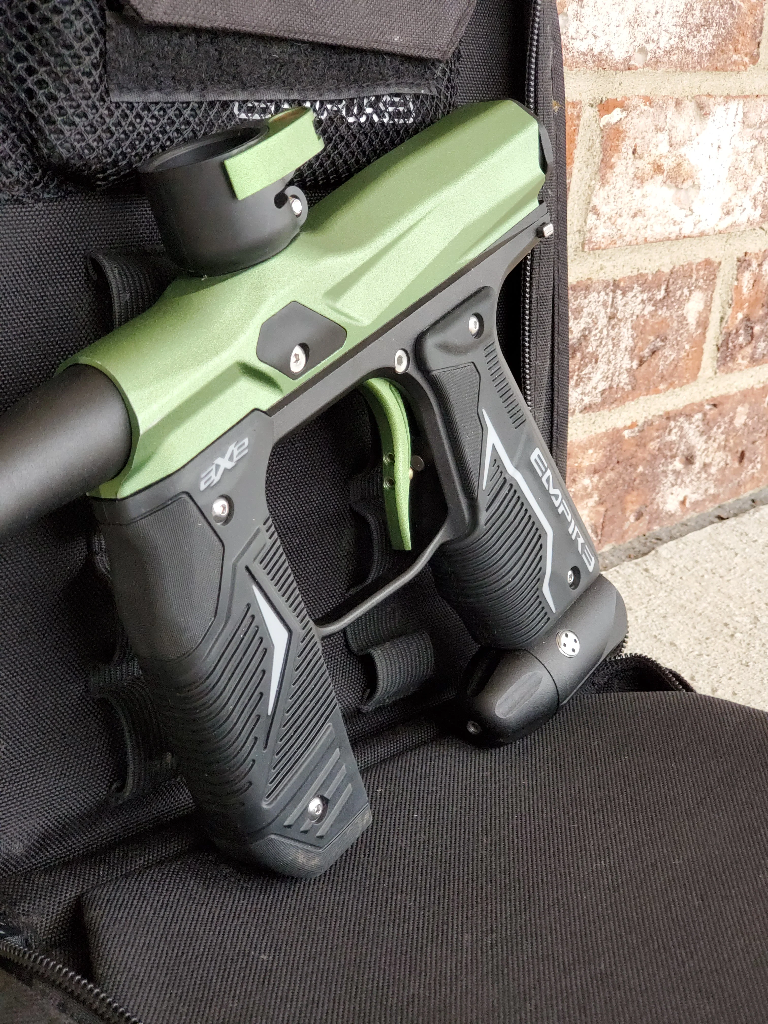 Used Empire Axe 2.0 Paintball Gun - Green / Black - Image 4