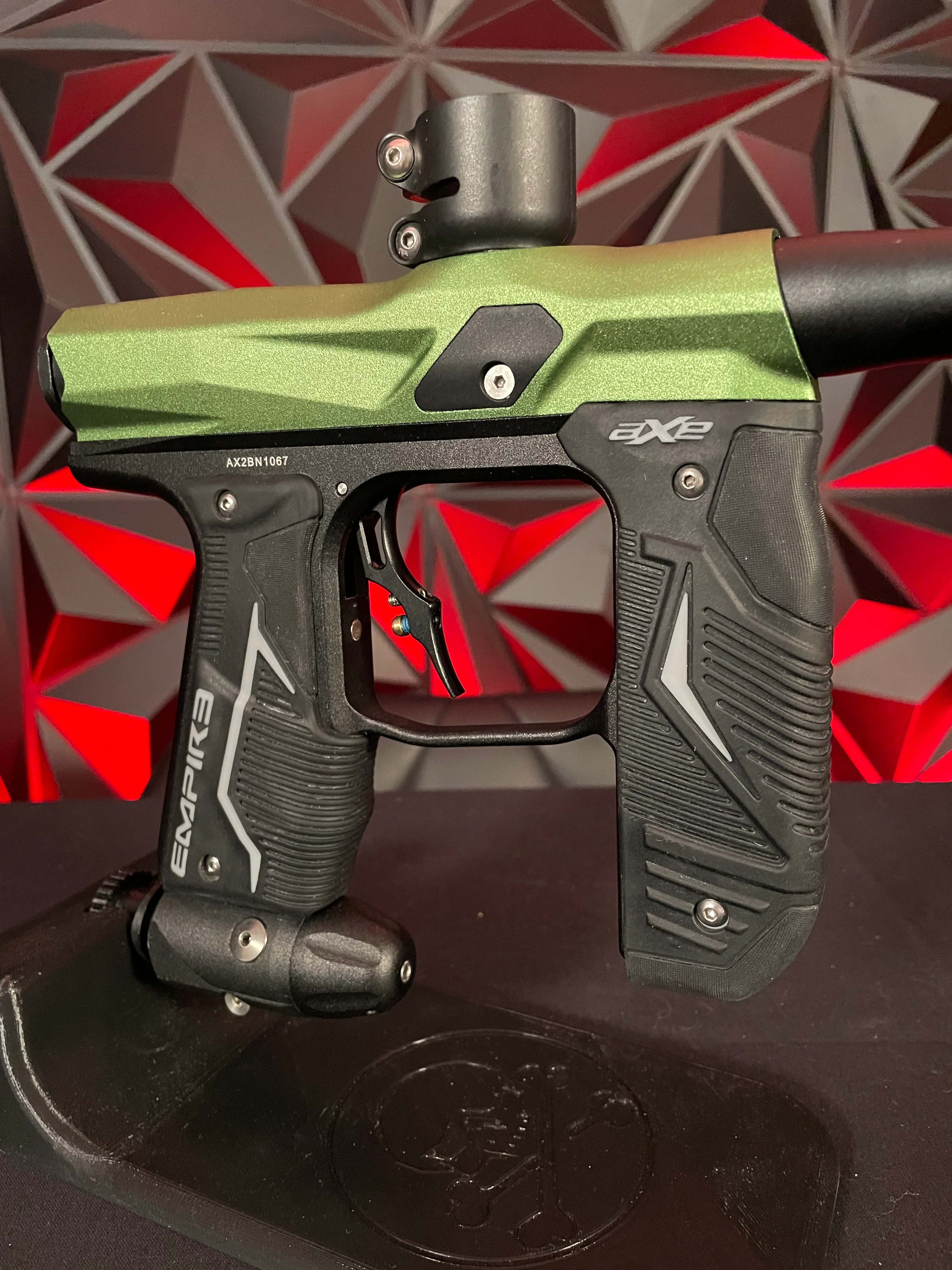 Used Empire Axe 2.0 Paintball Gun - Green / Black w/Redline Board - Image 15