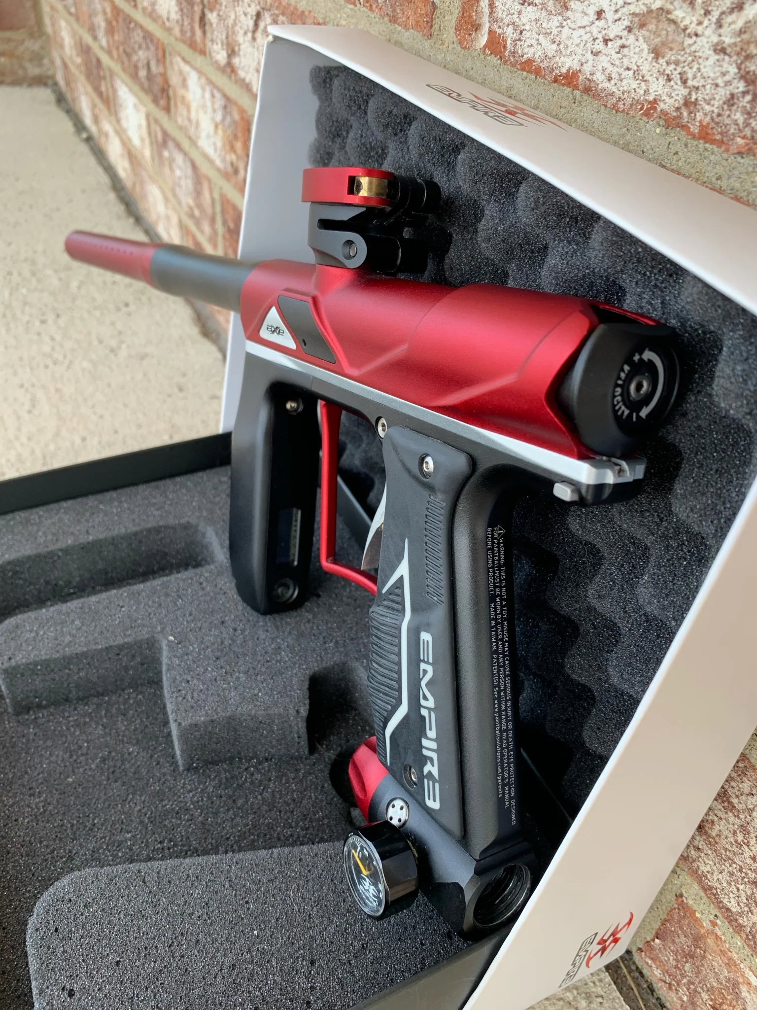 Used Empire Axe Pro Paintball Gun - Red/Black - Image 2