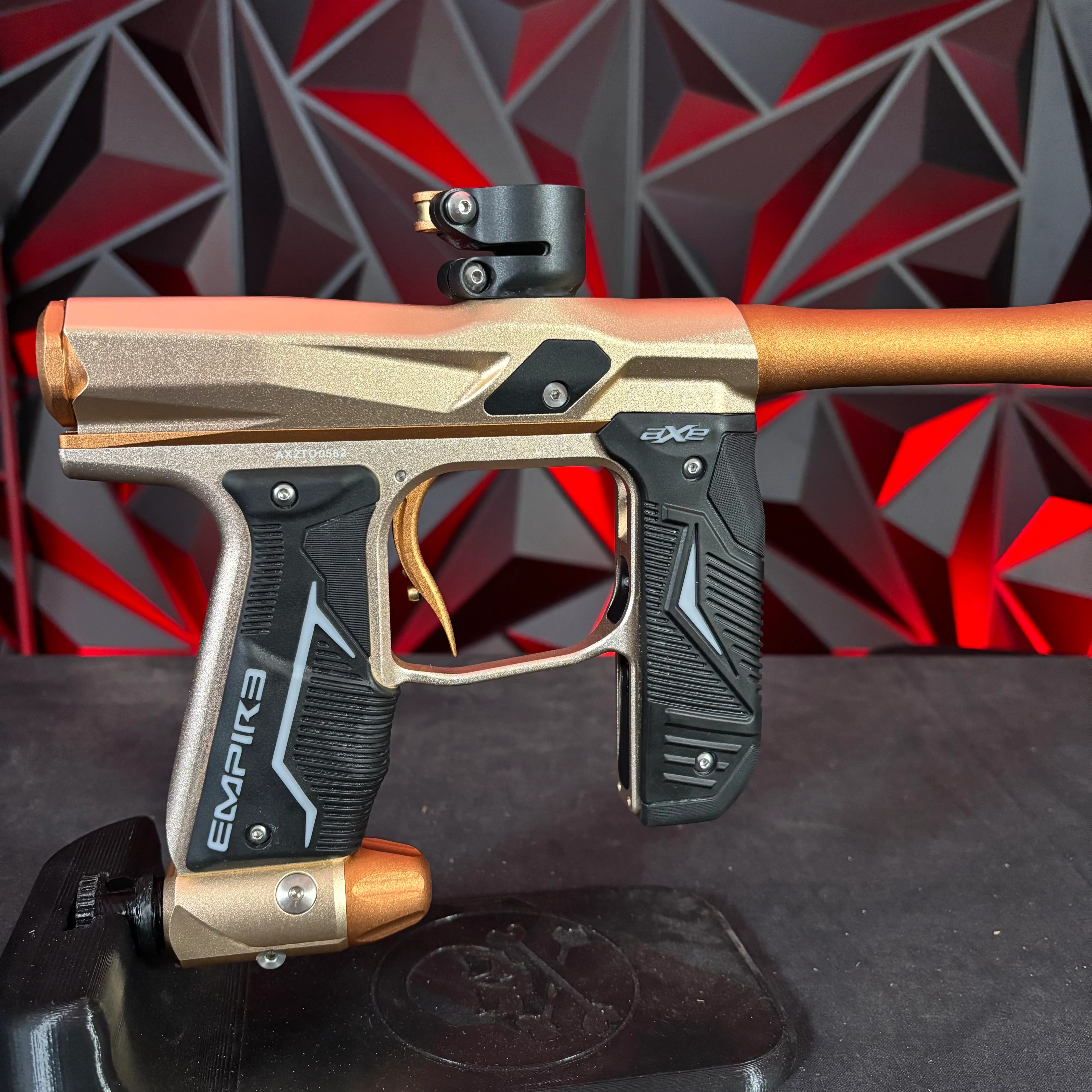 Used Empire Axe 2.0 Paintball Gun - Sandstone/ Bronze - Image 2