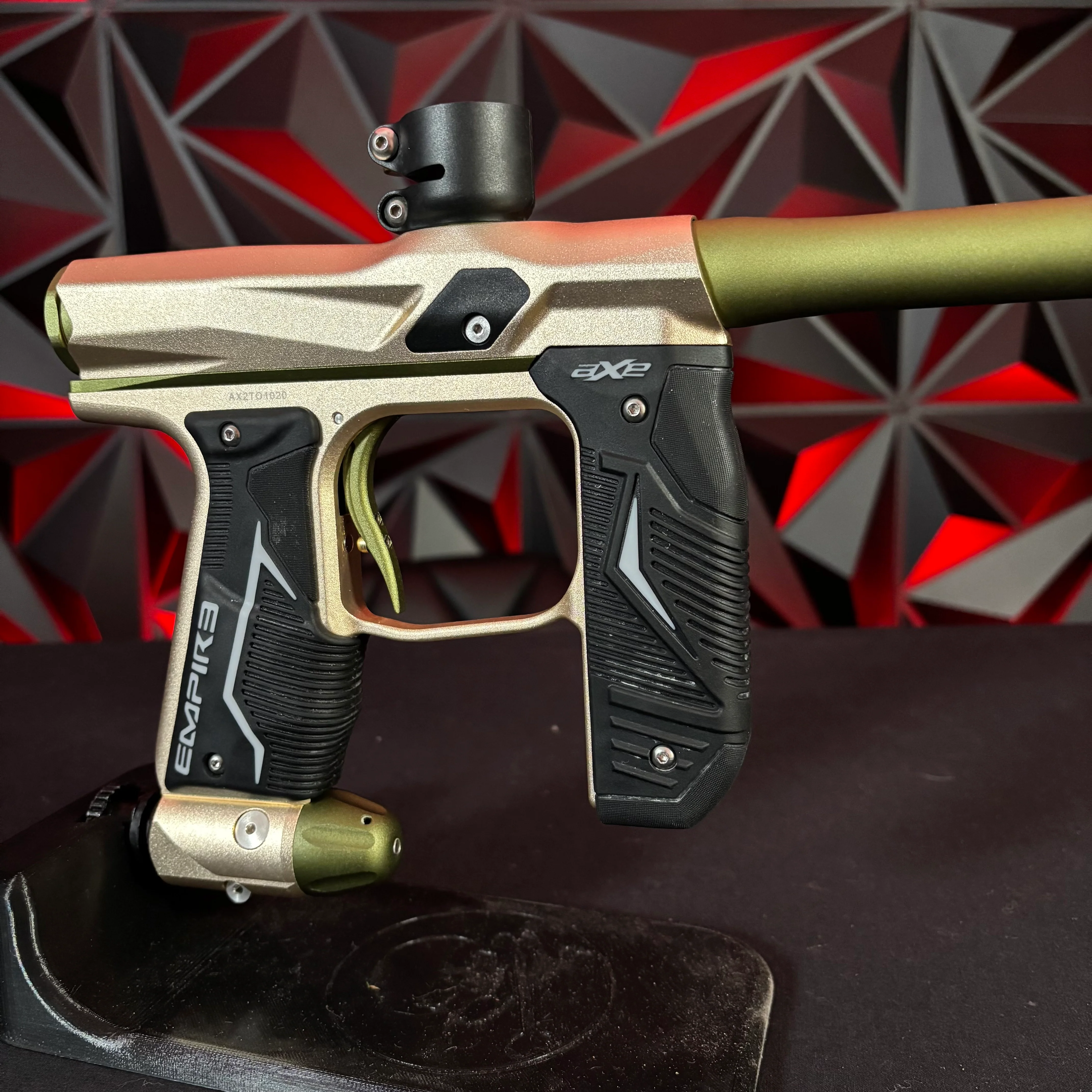 Used Empire Axe 2.0 Paintball Gun - Tan/Olive w/ Redline Board - Image 4