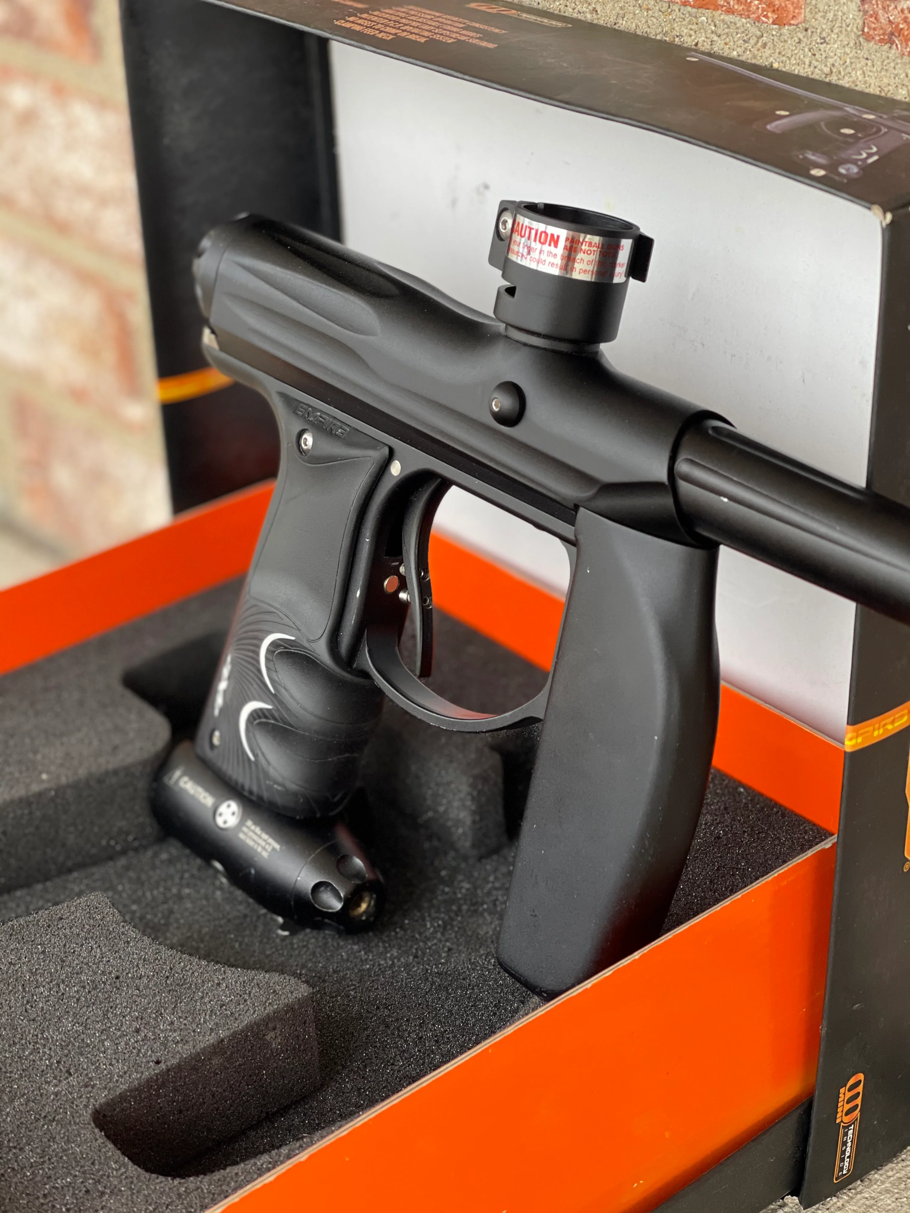 Used Empire Axe Paintball Gun - Black - Image 3