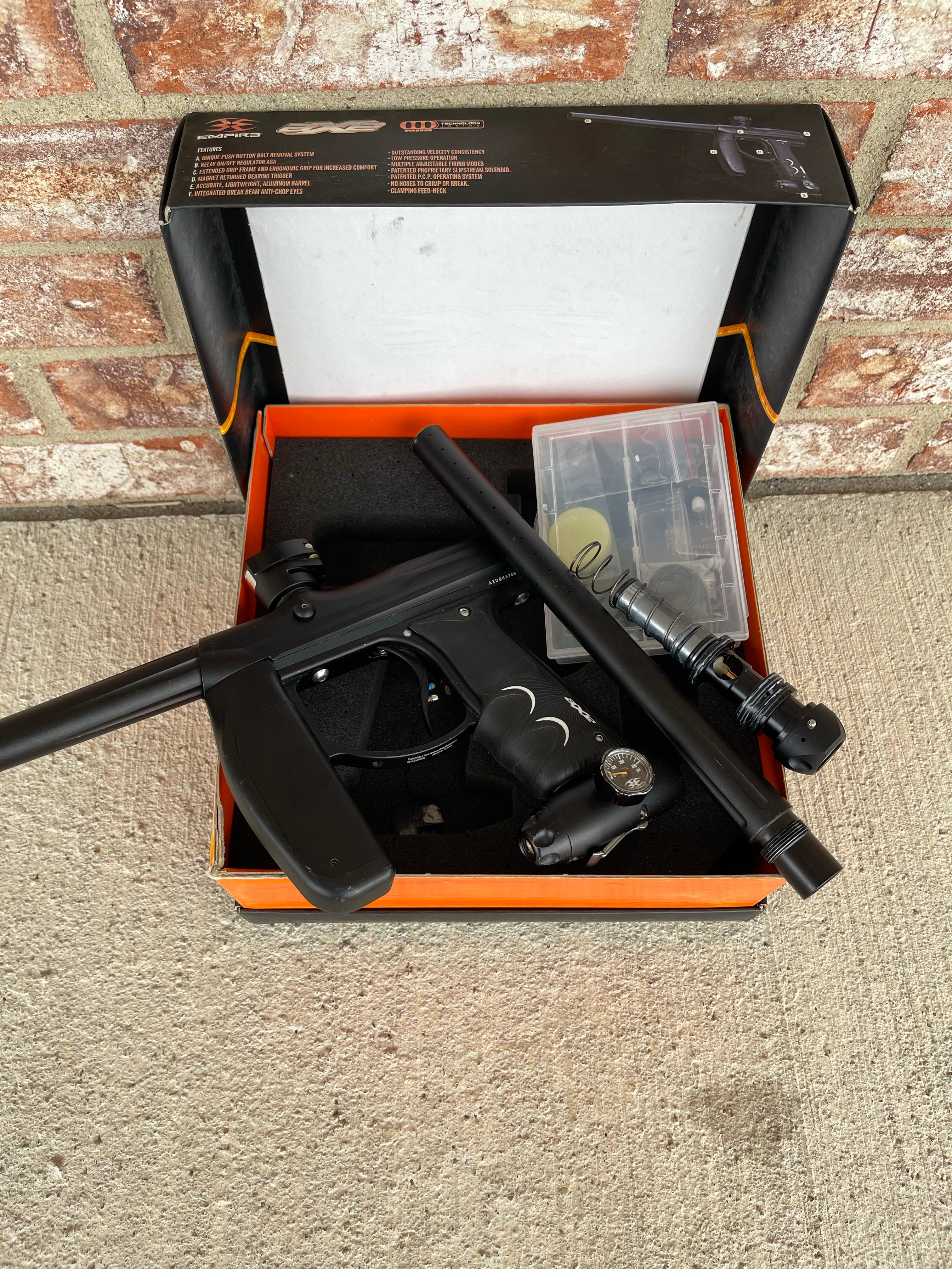 Used Empire Axe Paintball Gun - Black - Image 7