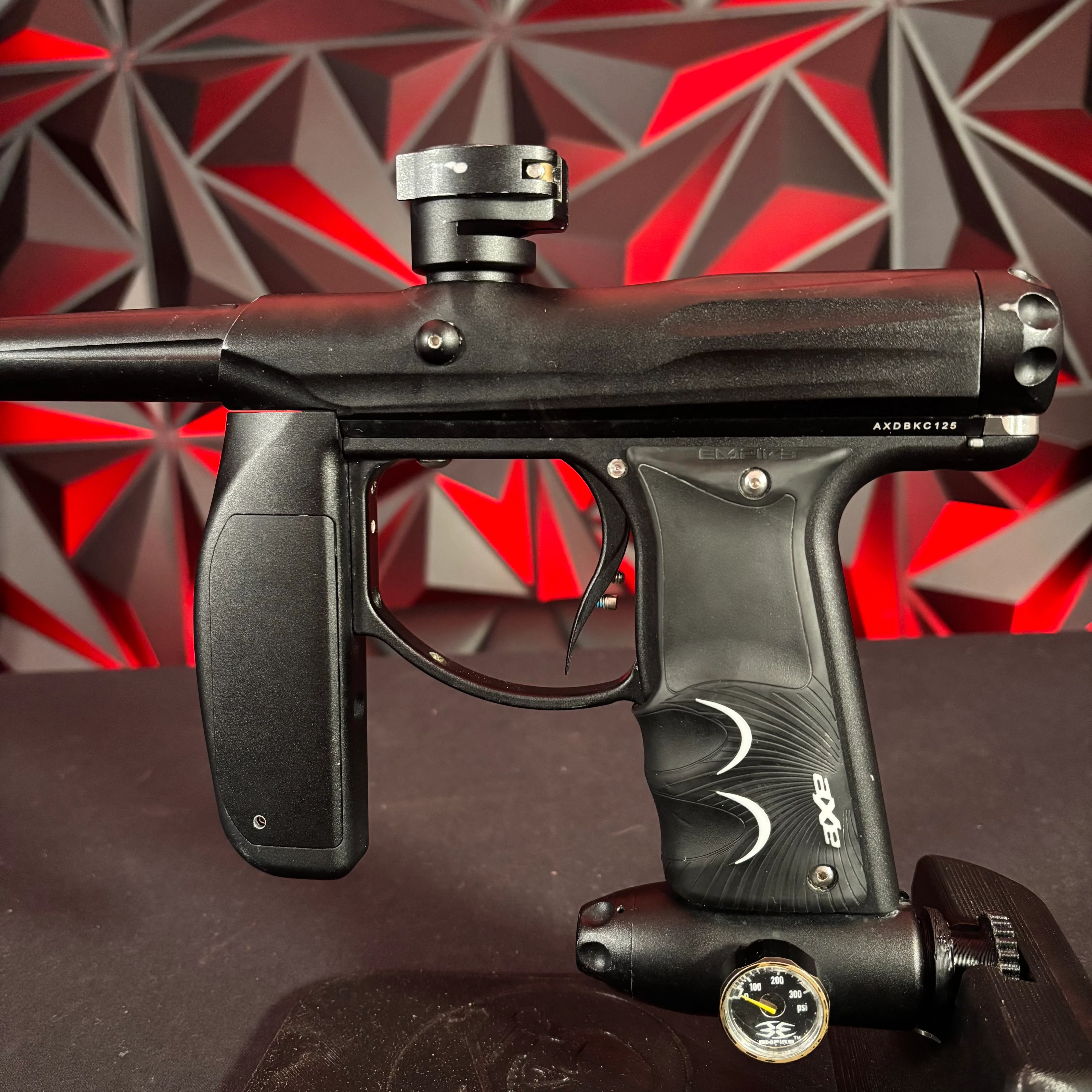 Used Empire Axe Paintball Gun - Black - Image 4