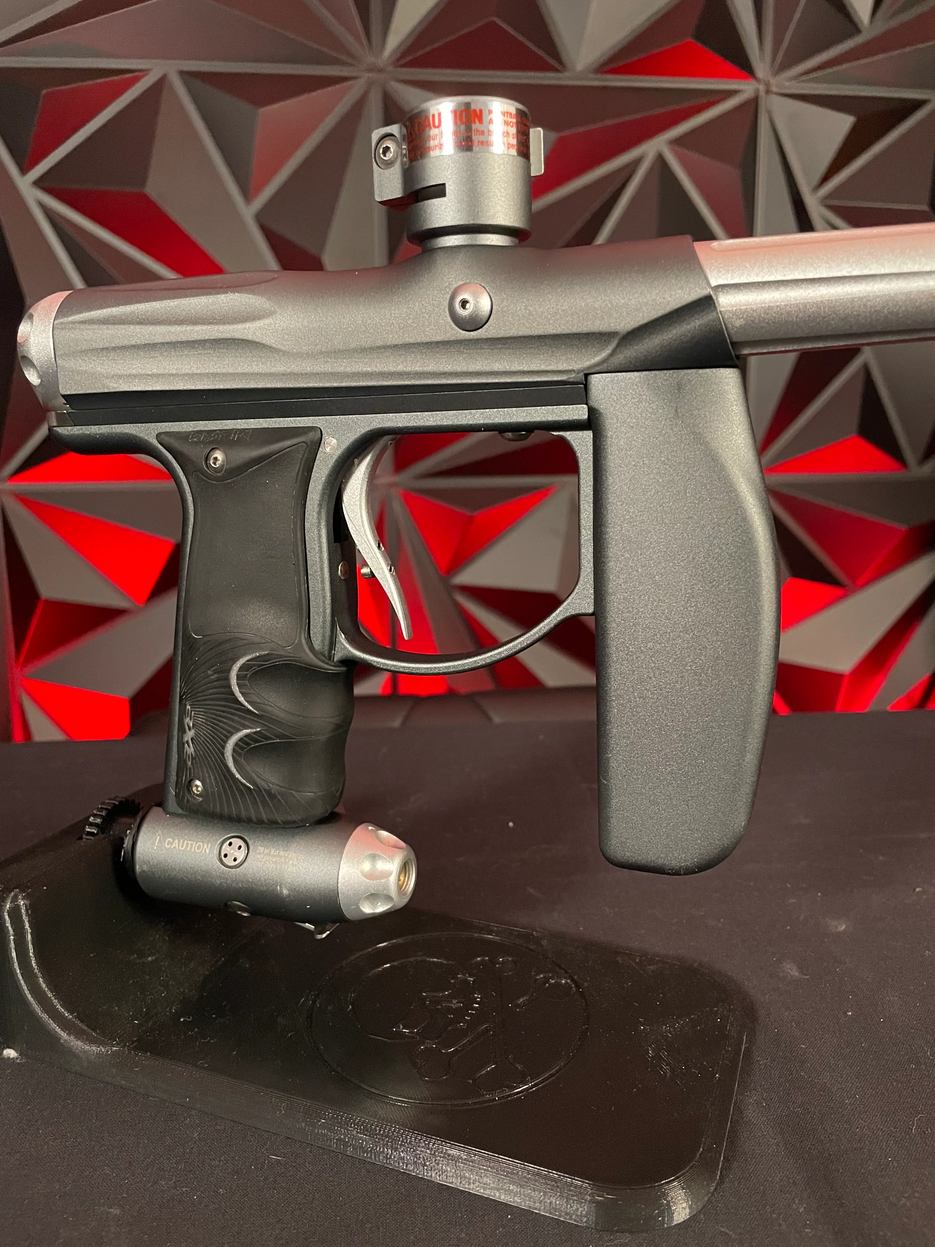 Used Empire Axe Paintball Gun - Dark Grey/Silver w/Redline Board - Image 3