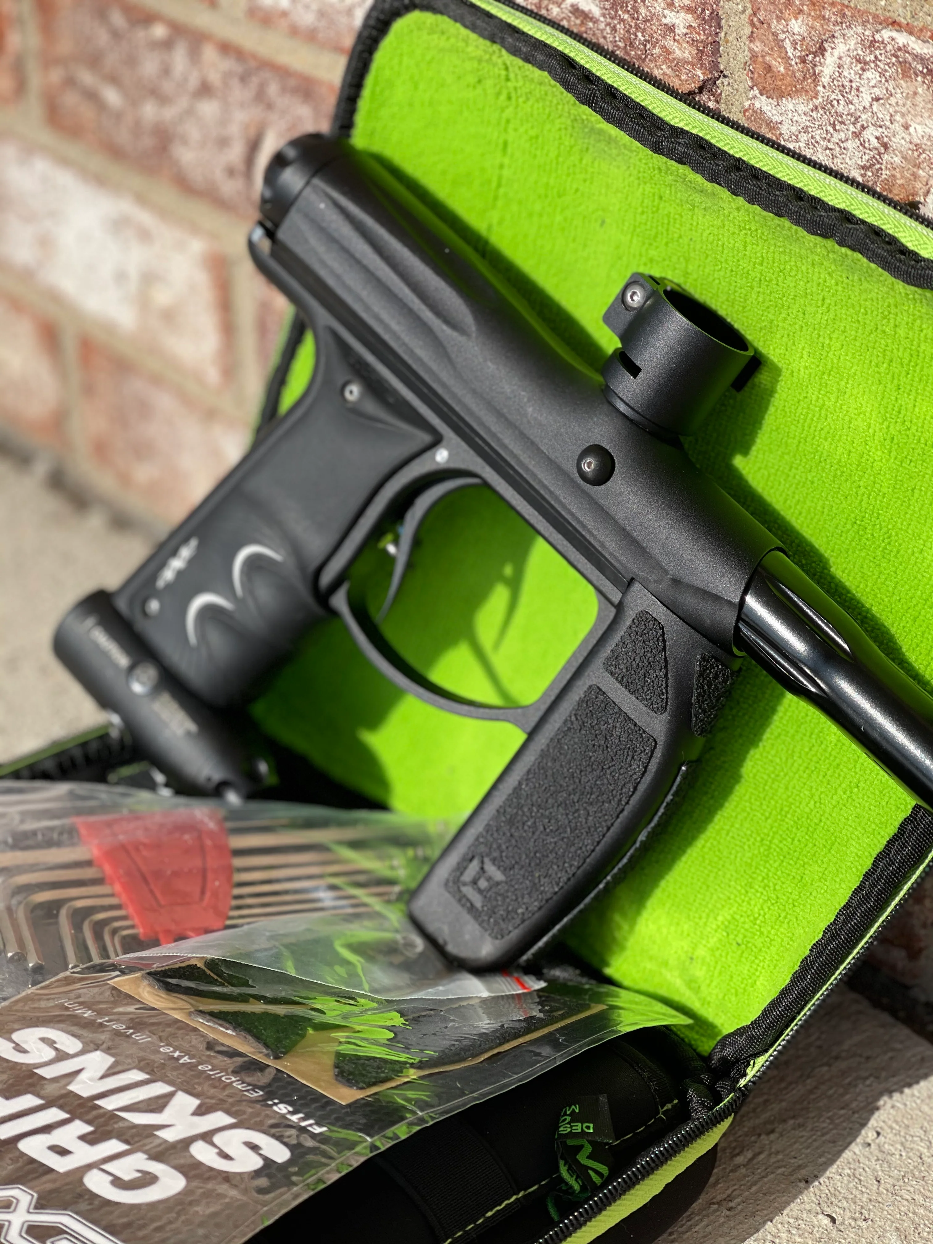 Used Empire Axe Paintball Gun - Dust Black - Image 2