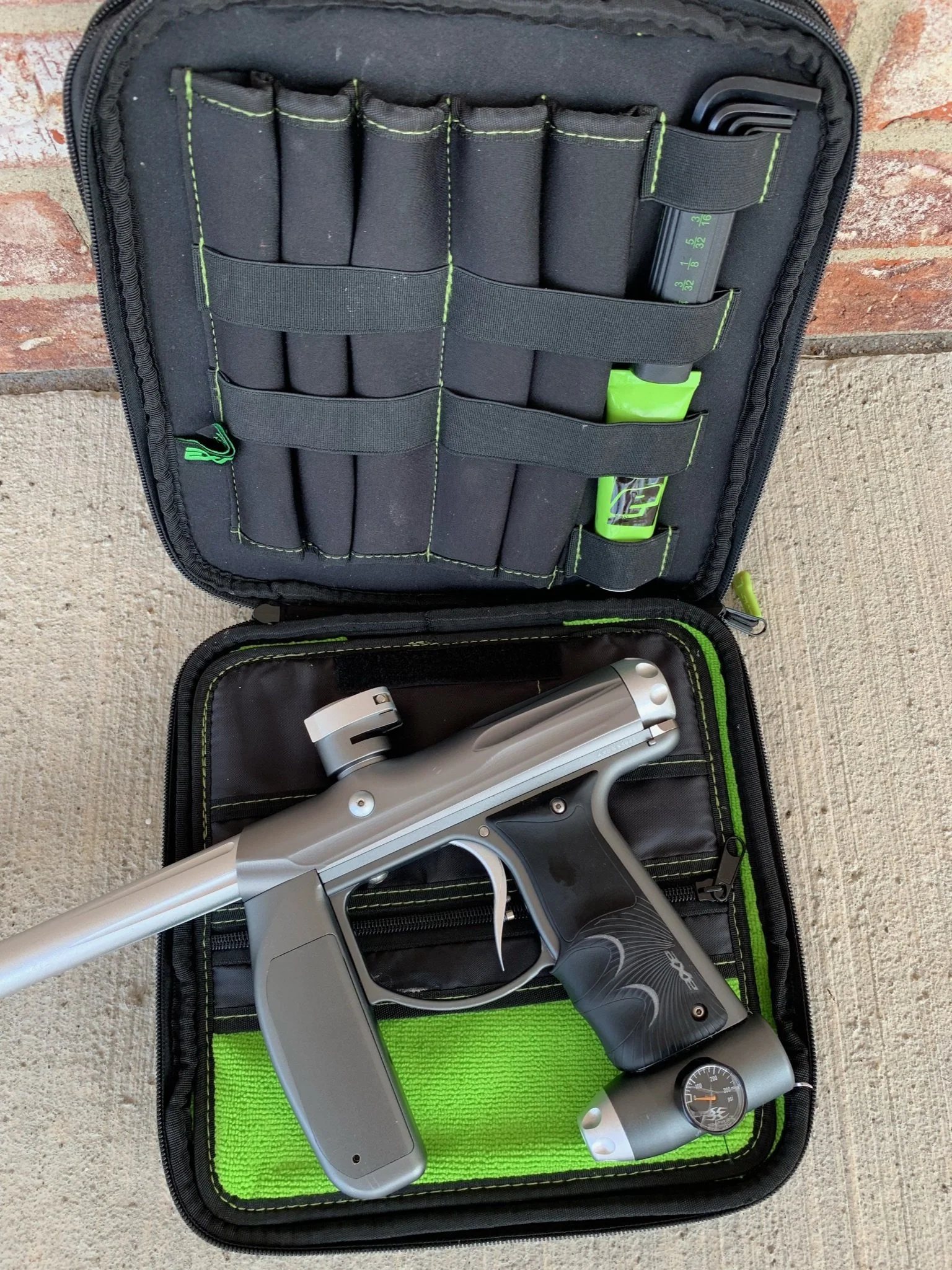 Used Empire Axe Paintball Gun - Pewter/Silver - Image 7