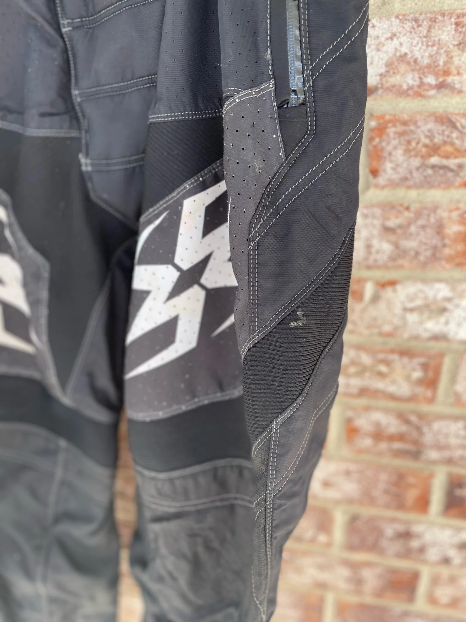 Used Empire Contact Zero Paintball Pants - Medium (34-36) - Image 5